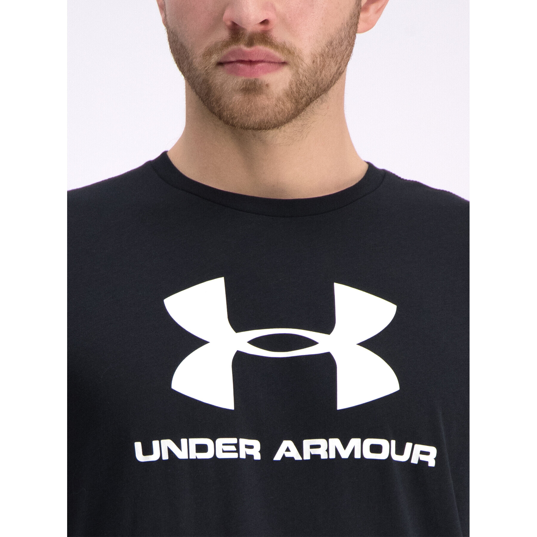 Under Armour Majica Ua Sportstyle Logo 1329590 Črna Regular Fit - Pepit.si