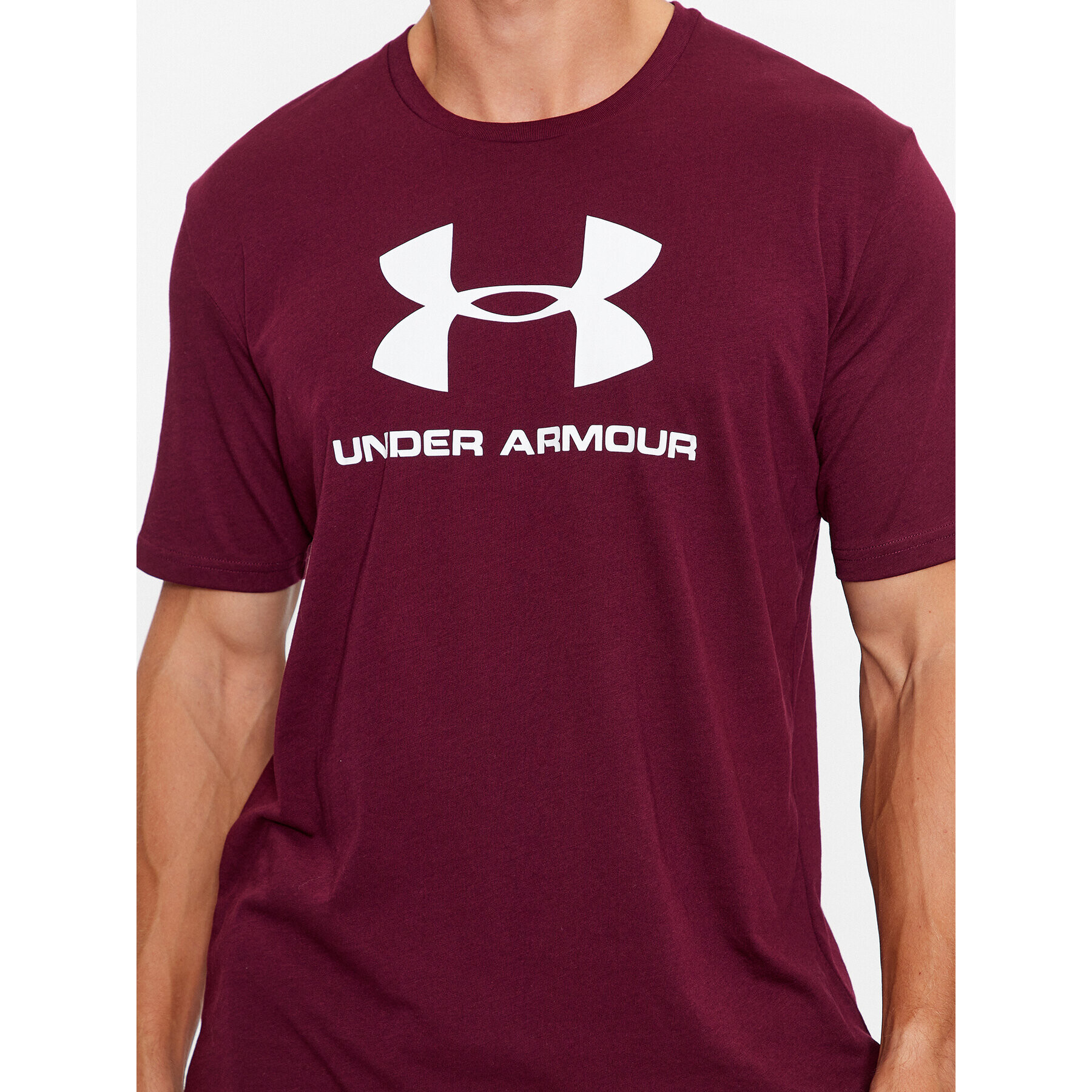 Under Armour Majica Ua Sportstyle Logo Ss 1329590 Bordo rdeča Loose Fit - Pepit.si