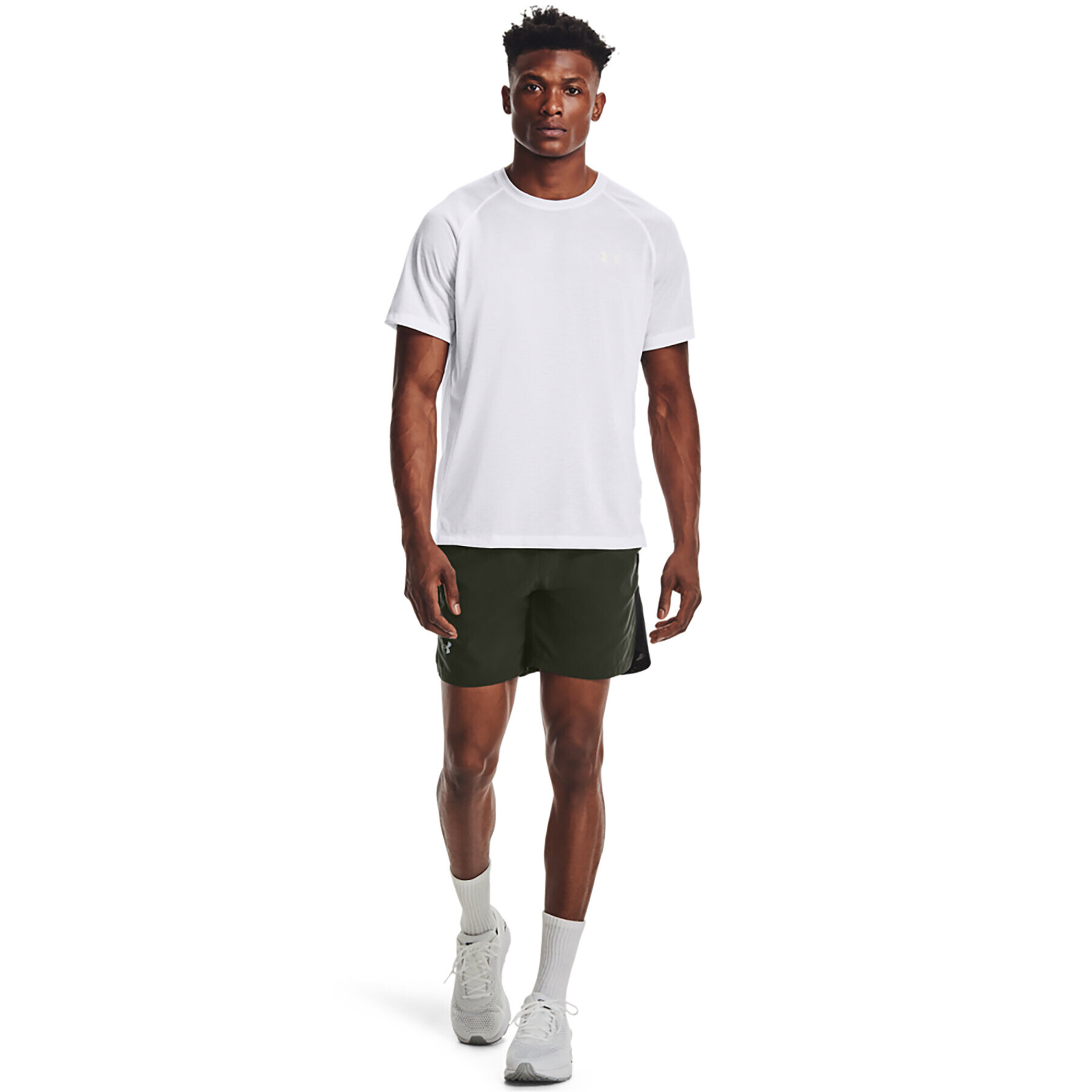 Under Armour Majica UA STREAKER TEE 1361469 Bela Regular Fit - Pepit.si