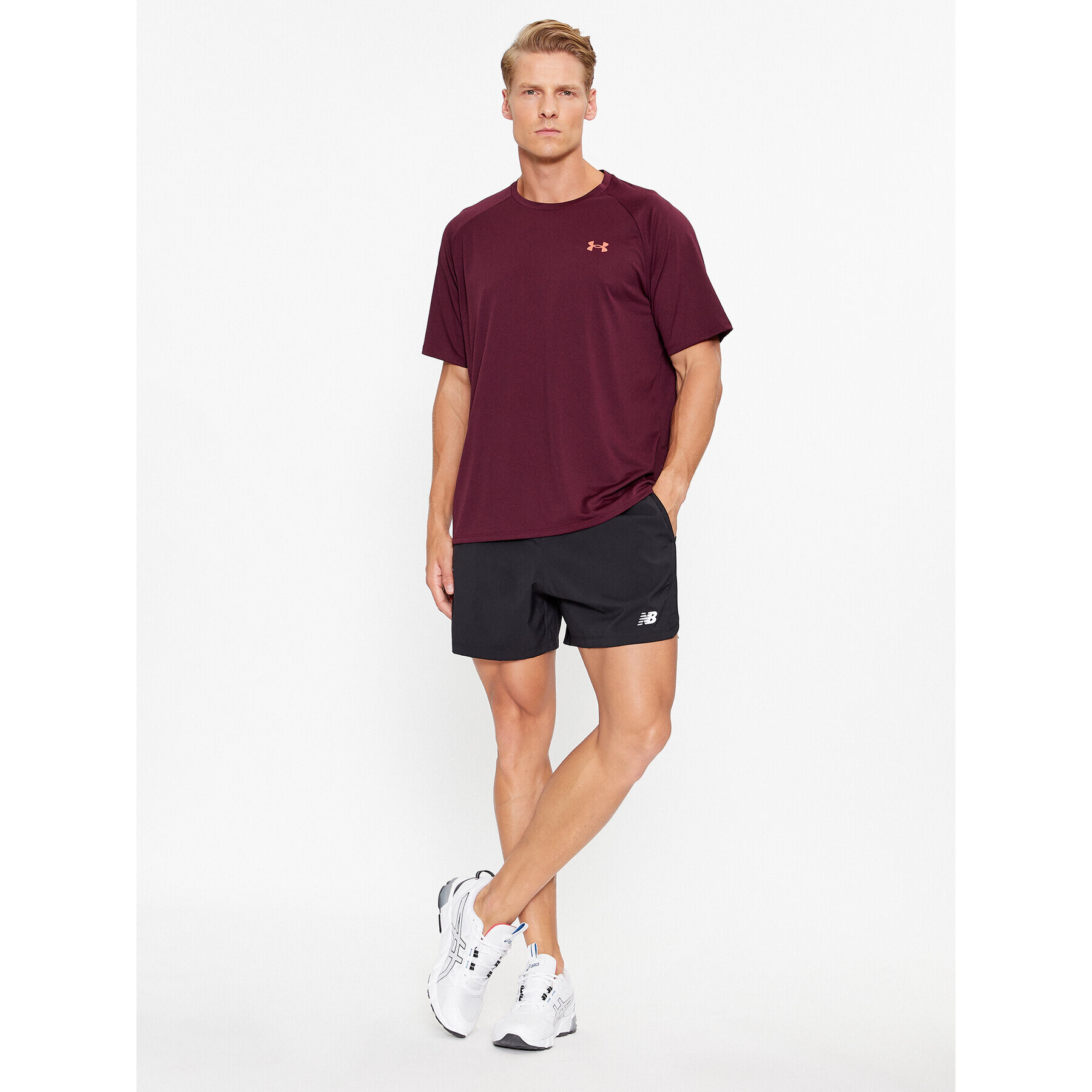 Under Armour Majica Ua Tech 2.0 Ss Tee Novelty 1345317 Bordo rdeča Loose Fit - Pepit.si