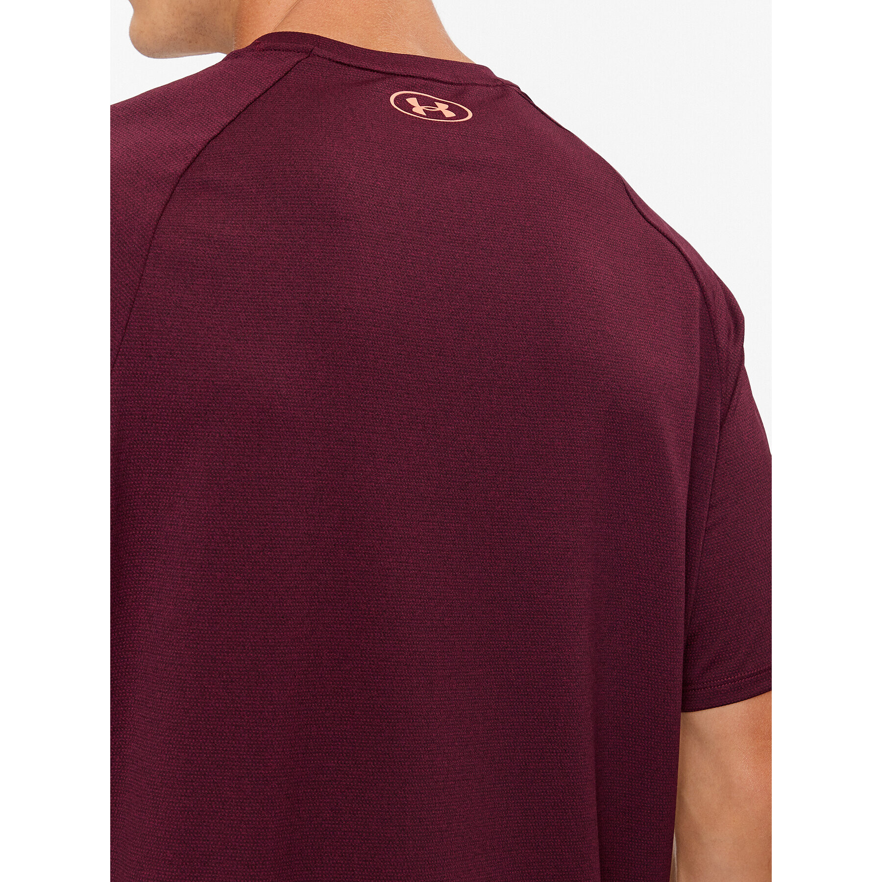 Under Armour Majica Ua Tech 2.0 Ss Tee Novelty 1345317 Bordo rdeča Loose Fit - Pepit.si