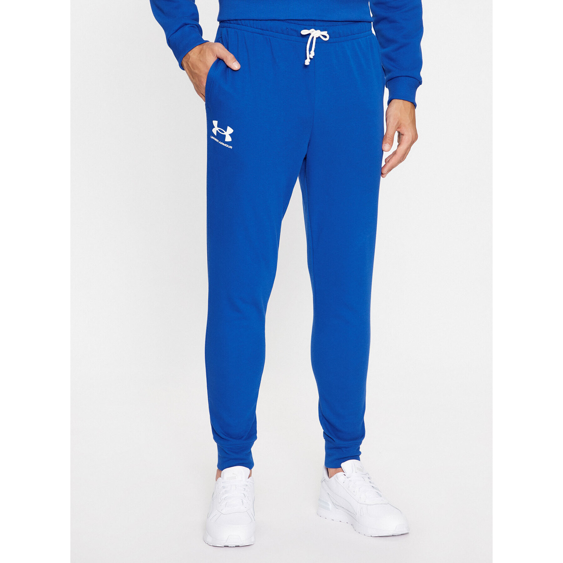 Under Armour Spodnji del trenirke Ua Rival Terry Jogger 1380843 Modra Fitted Fit - Pepit.si