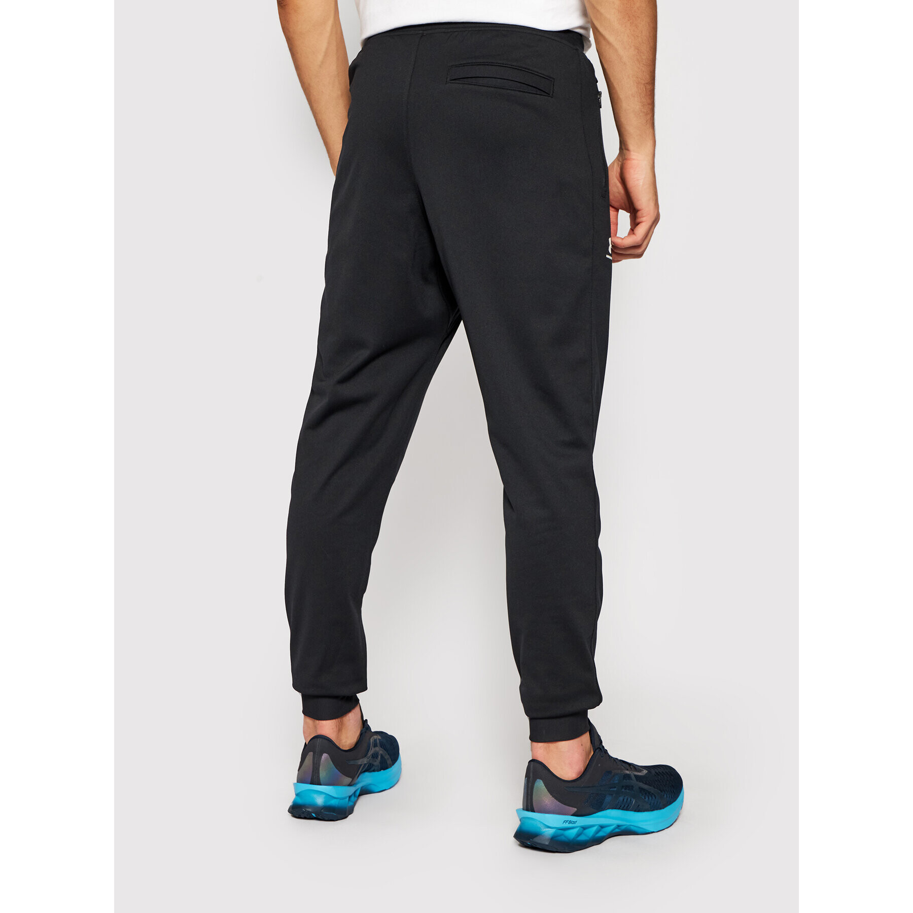 Under Armour Spodnji del trenirke Ua Sportstyle 1290261 Črna Relaxed Fit - Pepit.si