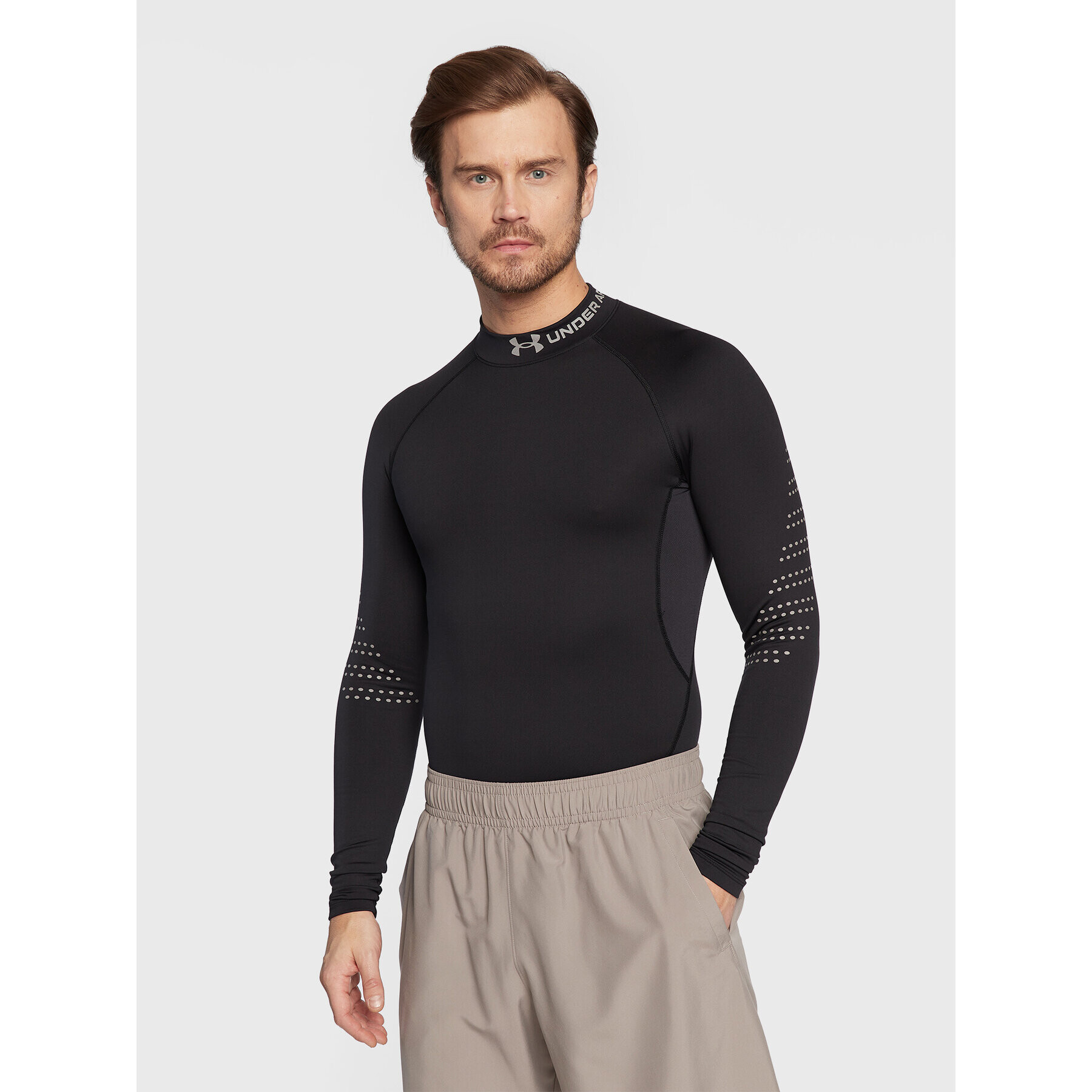 Under Armour Športna majica ColdGear® 1373828 Črna Slim Fit - Pepit.si