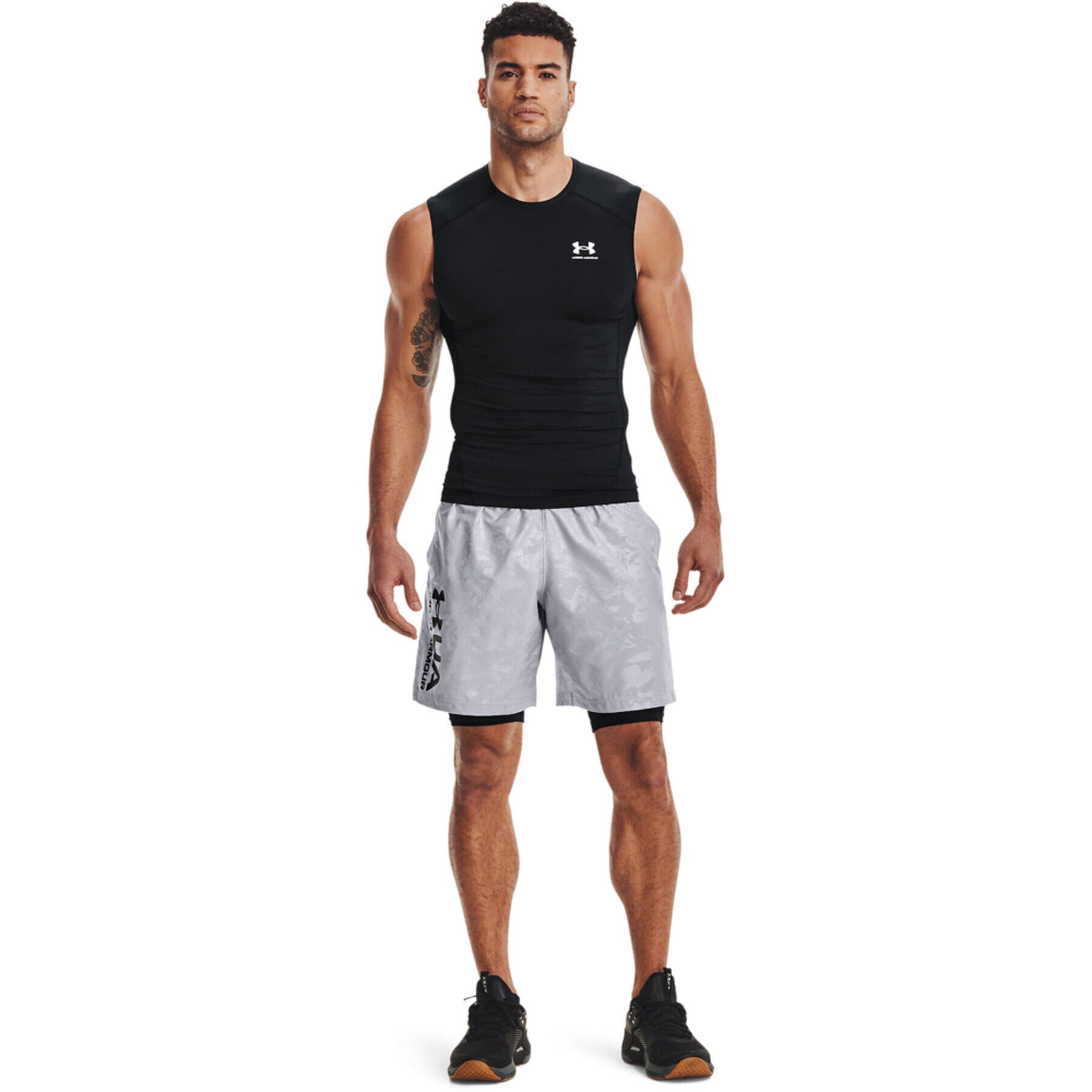 Under Armour Športna majica HeatGear® 1361522 Črna Slim Fit - Pepit.si