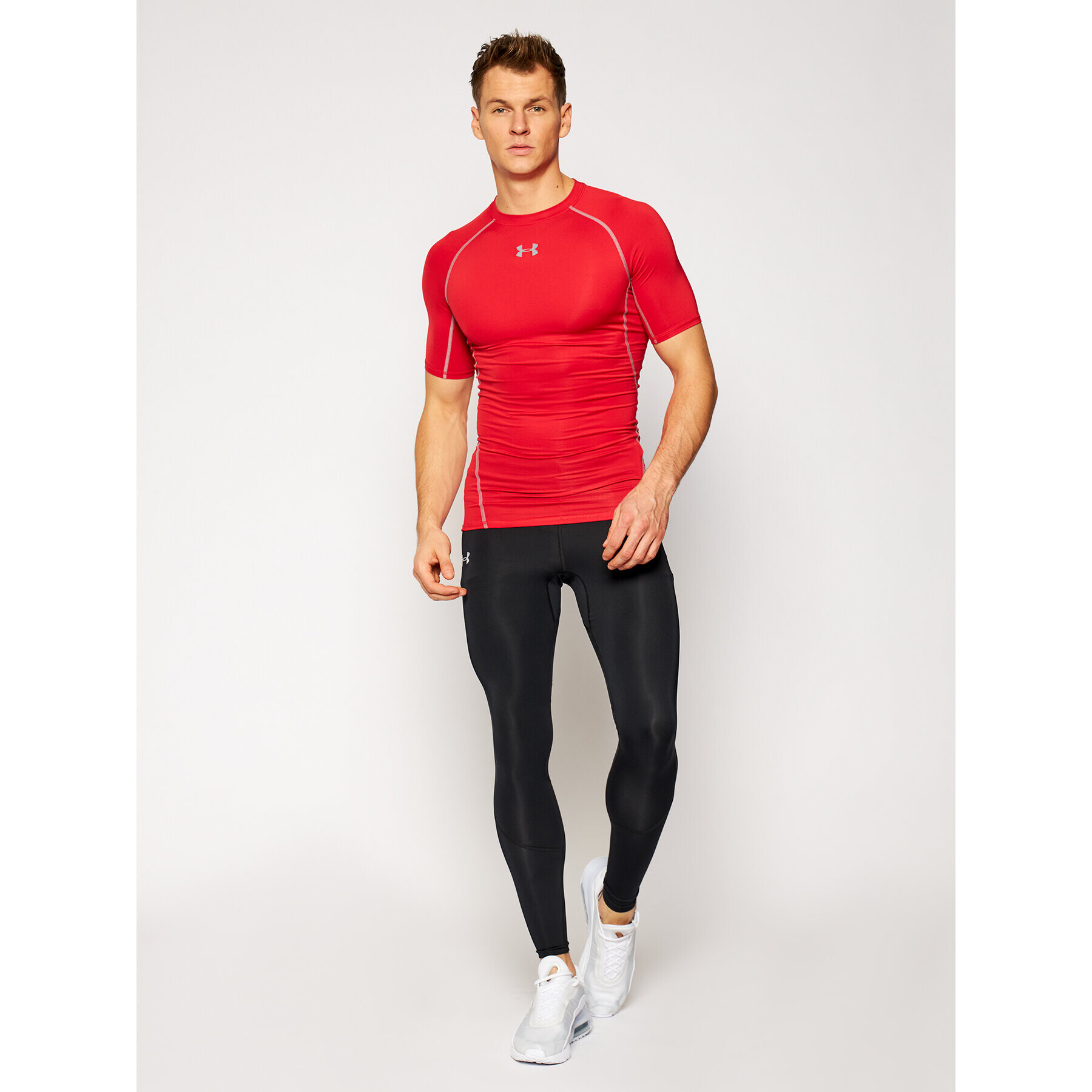 Under Armour Športna majica Sleeve Compression 1257468 Rdeča Slim Fit - Pepit.si