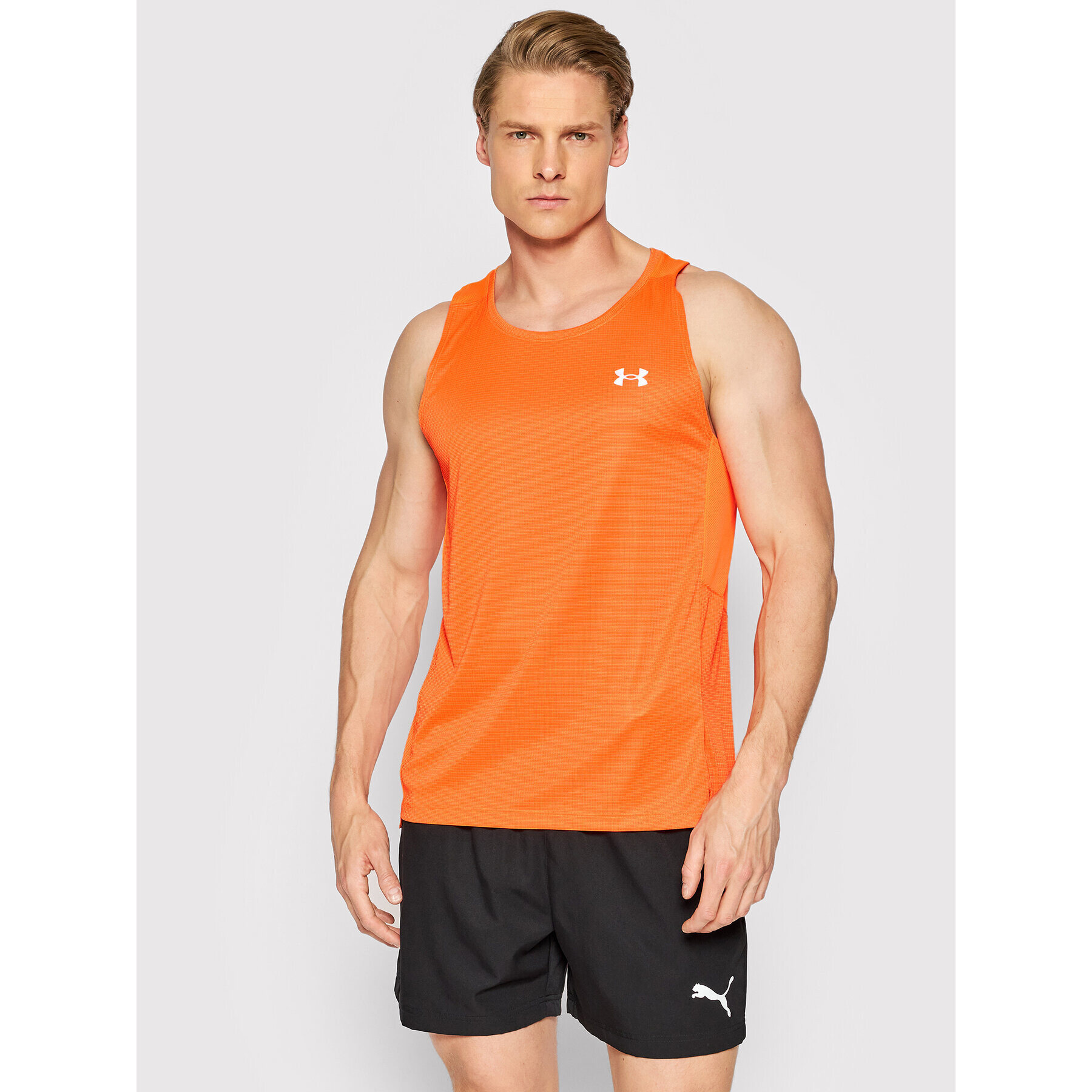 Under Armour Športna majica Speed Stride 2.0 1369742 Oranžna Regular Fit - Pepit.si