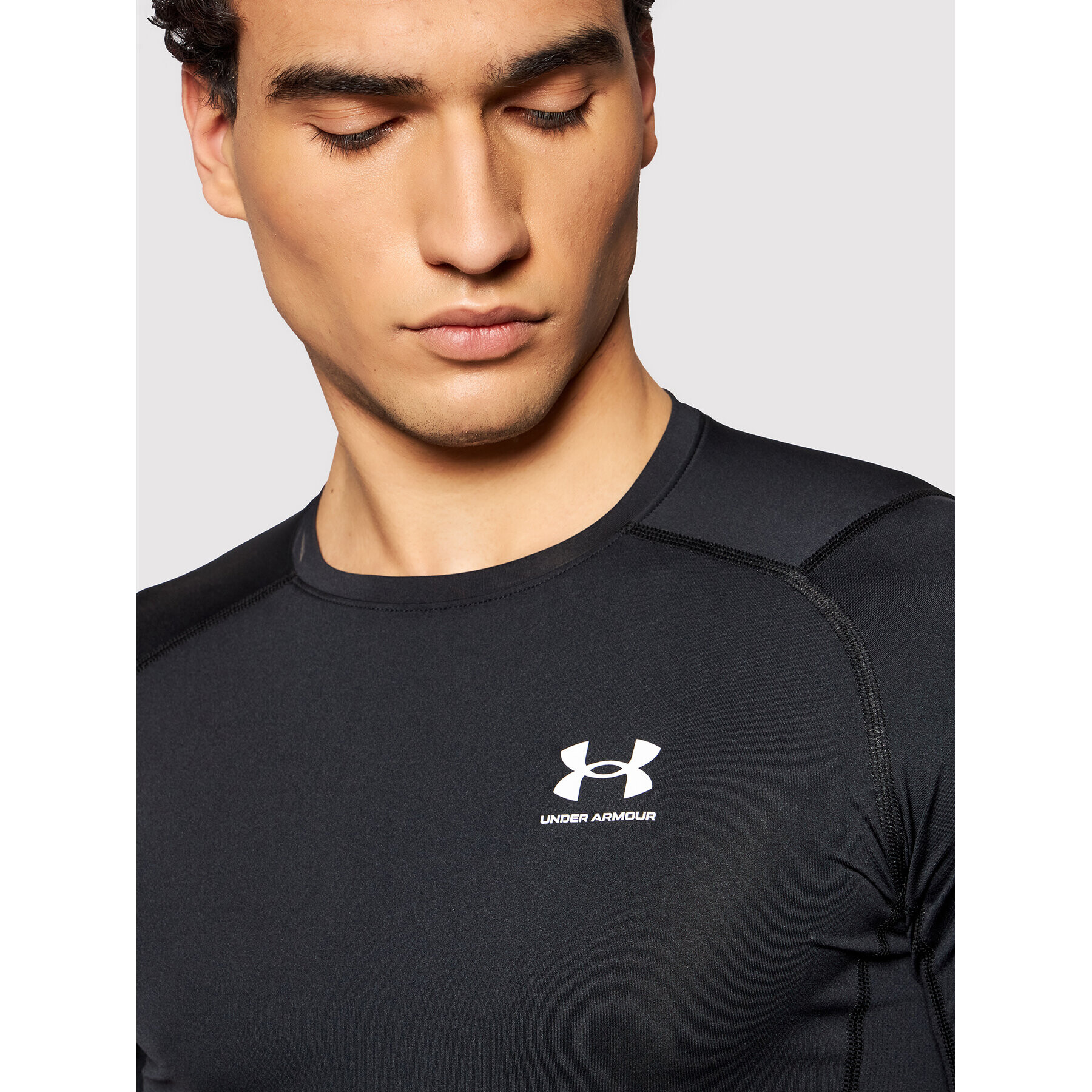 Under Armour Športna majica Ua HeatGear 1361518 Črna Slim Fit - Pepit.si