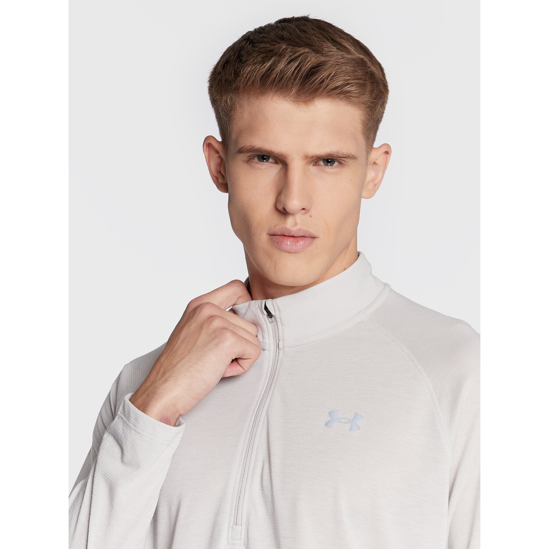 Under Armour Športna majica Ua Streaker 1361474 Siva Slim Fit - Pepit.si