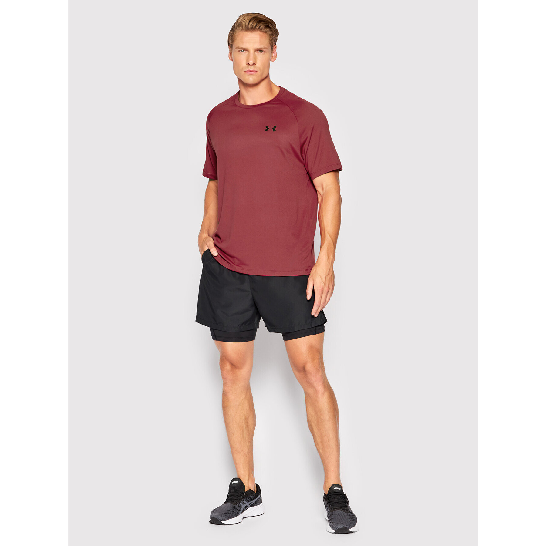 Under Armour Športna majica Ua Tech 2.0 1326413 Bordo rdeča Loose Fit - Pepit.si