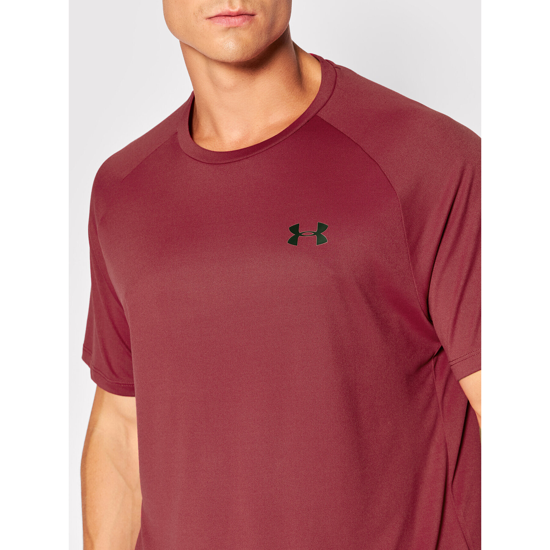 Under Armour Športna majica Ua Tech 2.0 1326413 Bordo rdeča Loose Fit - Pepit.si