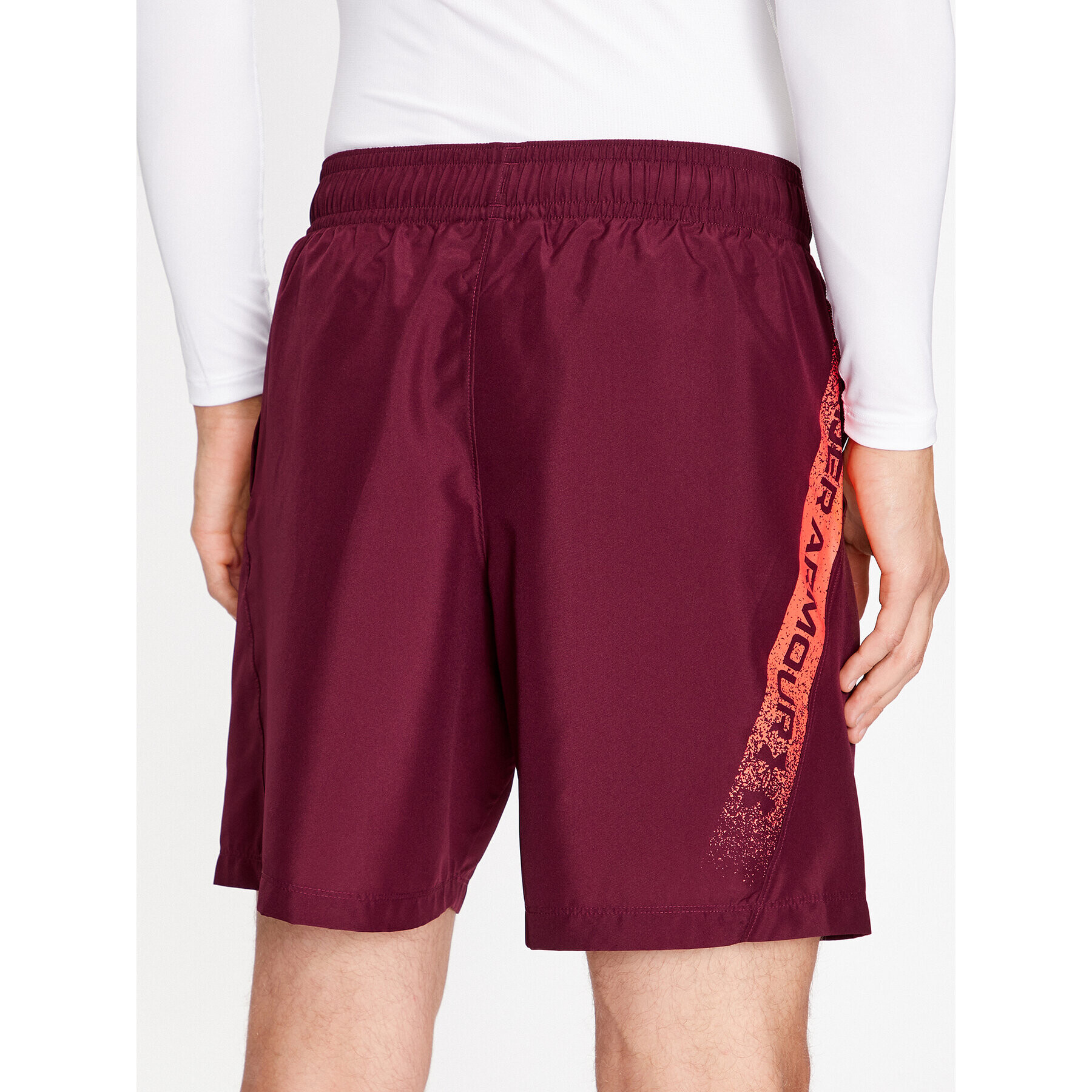 Under Armour Športne kratke hlače Ua Woven Graphic Shorts 1370388 Bordo rdeča Loose Fit - Pepit.si