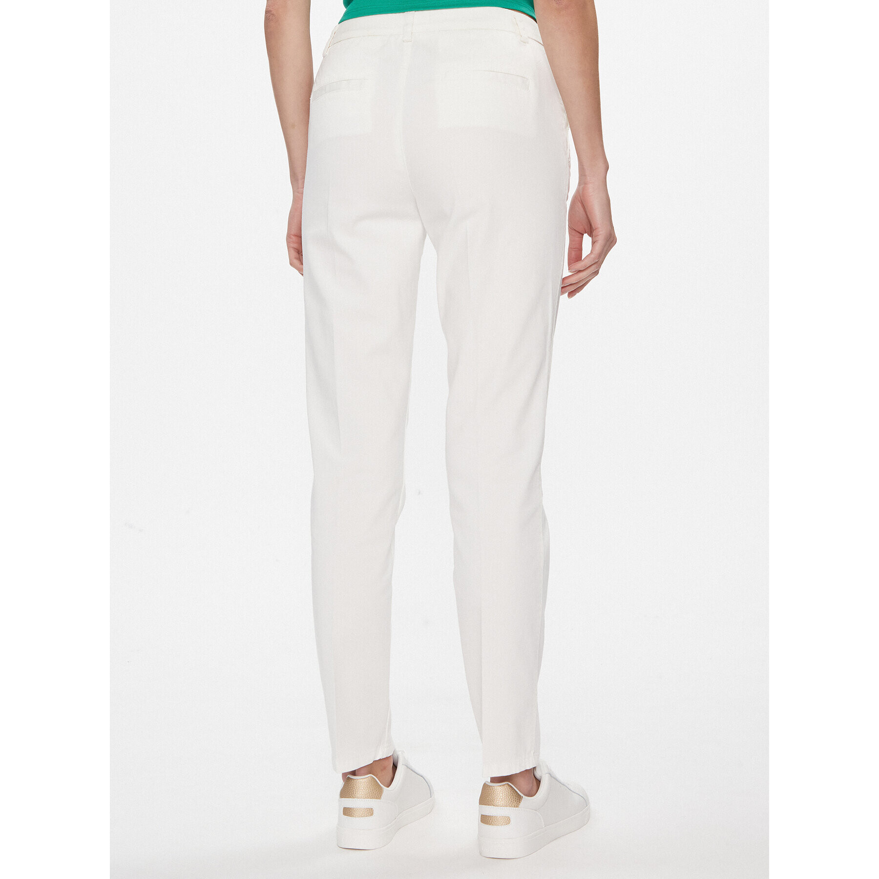 United Colors Of Benetton Chino hlače 4GD7DF061 Bela Regular Fit - Pepit.si