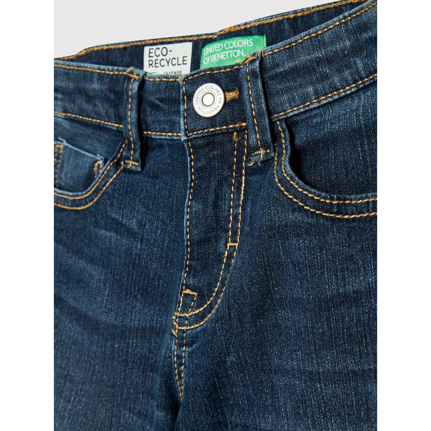 United Colors Of Benetton Jeans kratke hlače 4XA259DY0 Modra Slim Fit - Pepit.si