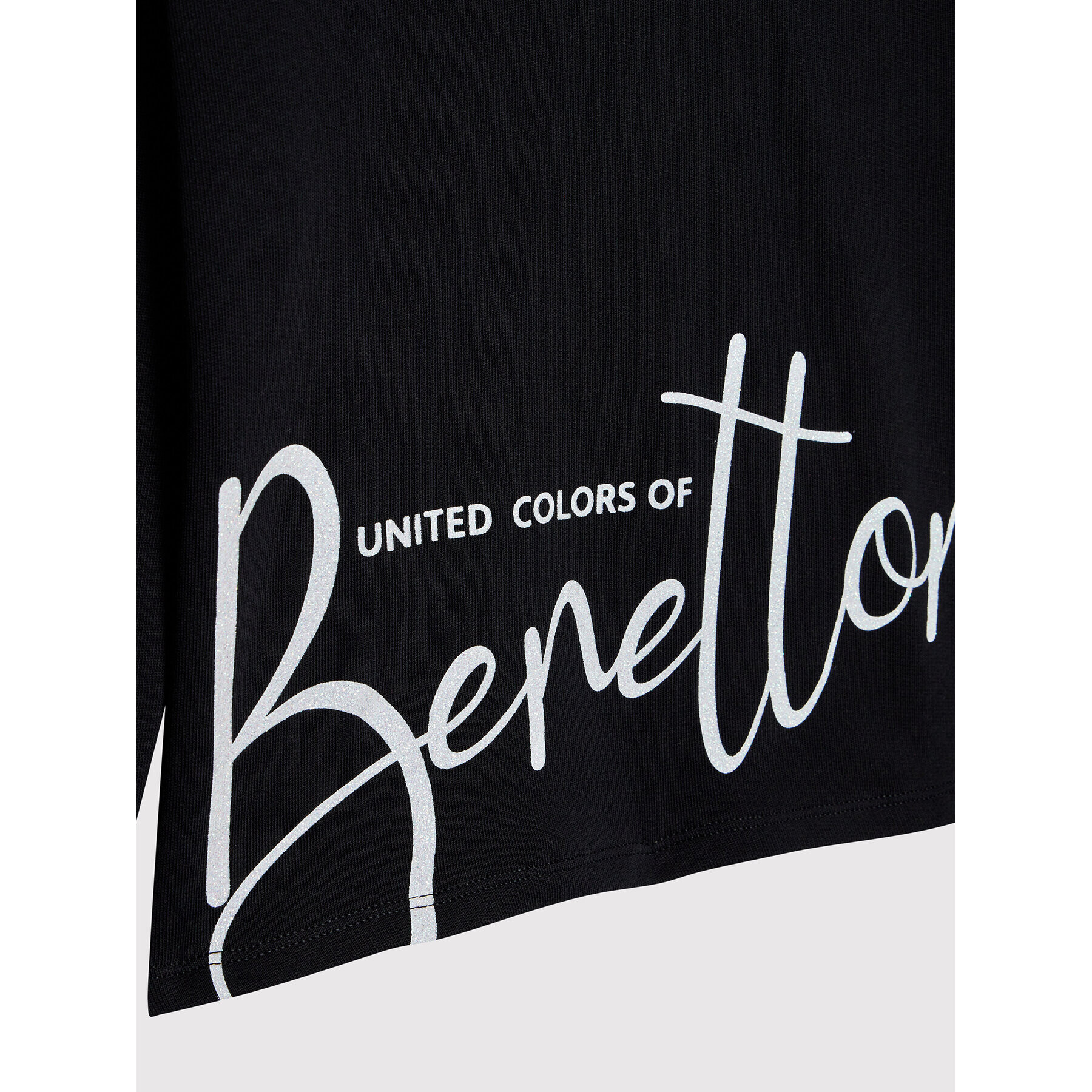 United Colors Of Benetton Jopa 3J68C200C Črna Boxy Fit - Pepit.si