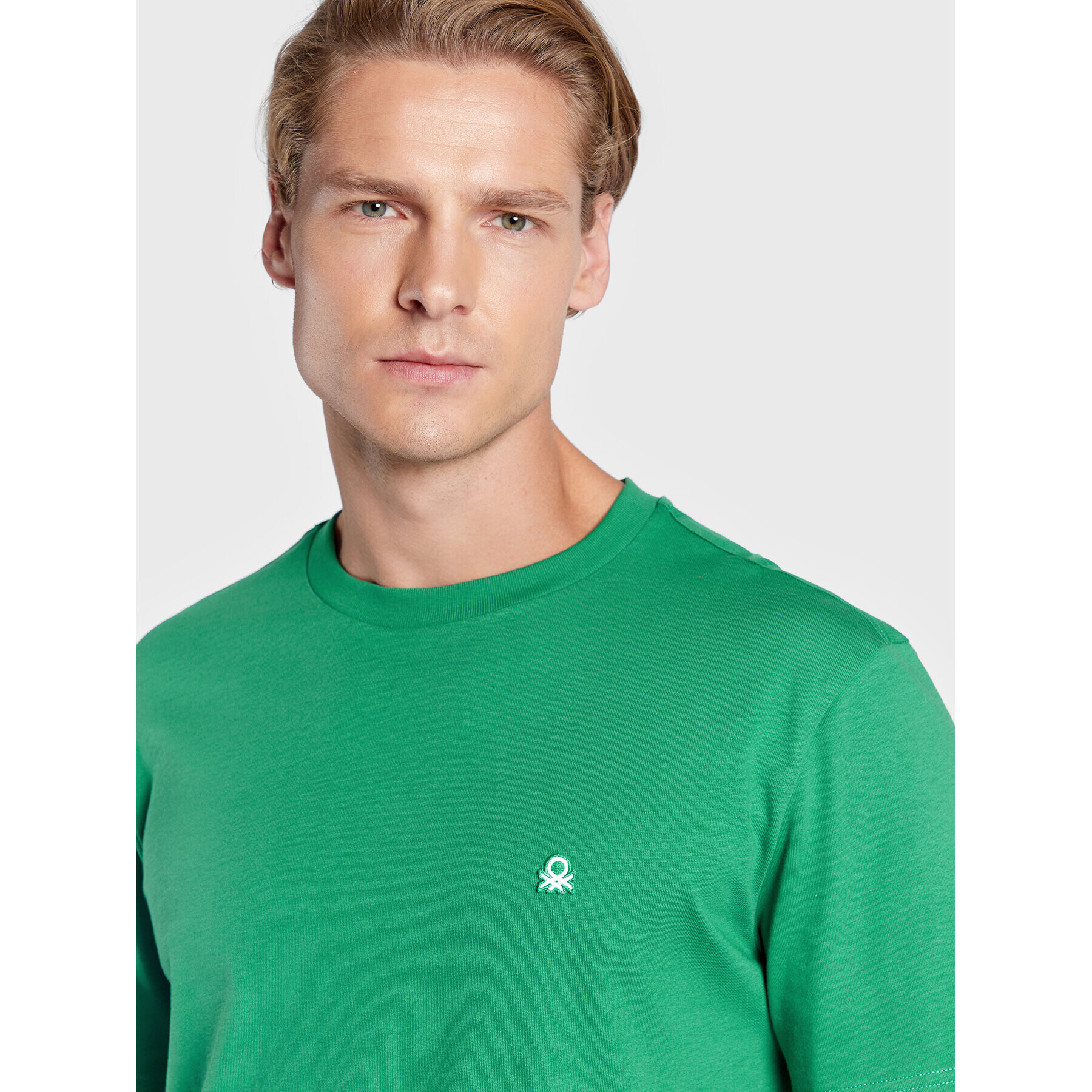 United Colors Of Benetton Majica 3MI5J1AF7 Zelena Regular Fit - Pepit.si