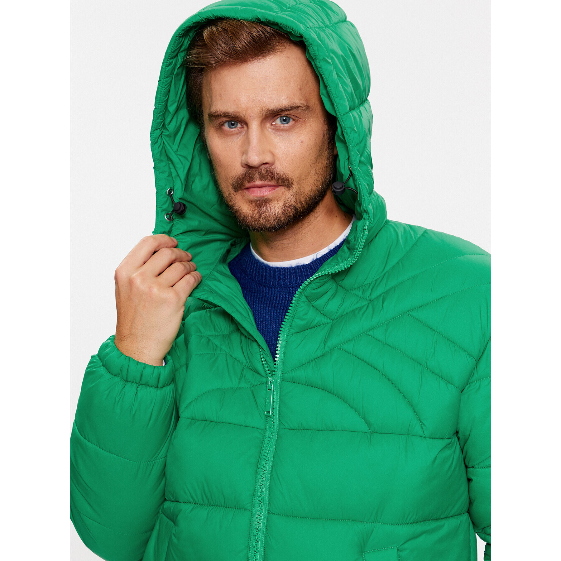 United Colors Of Benetton Puhovka 2NIWUN038 Zelena Regular Fit - Pepit.si