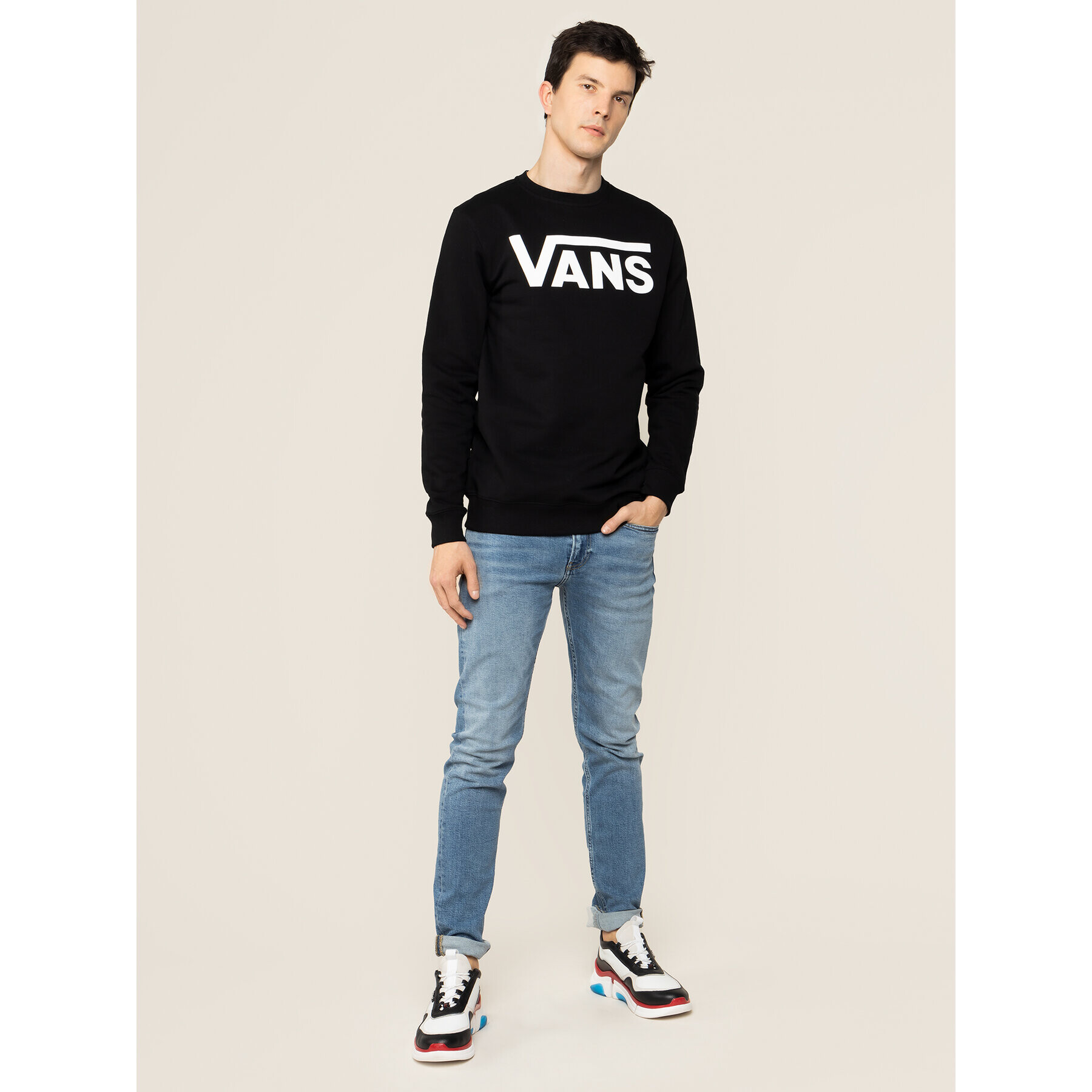 Vans Jopa Classic Crew II VN0A456AY281 Črna Regular Fit - Pepit.si