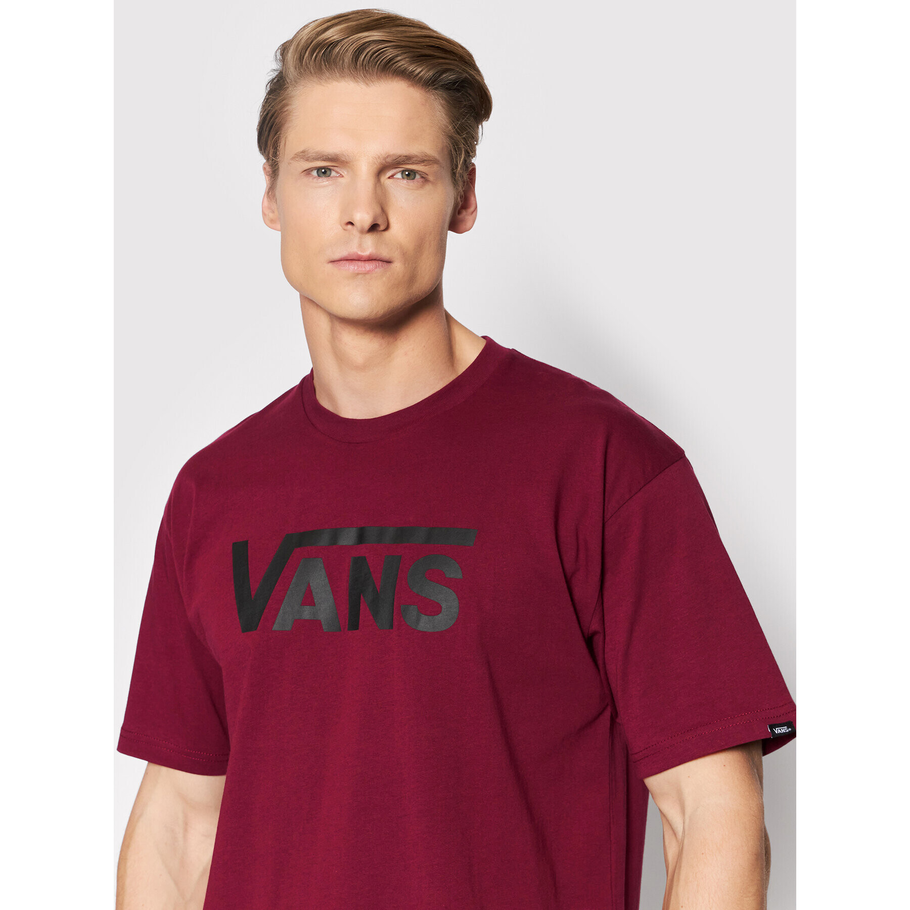 Vans Majica Classic VN000GGG Bordo rdeča Classic Fit - Pepit.si