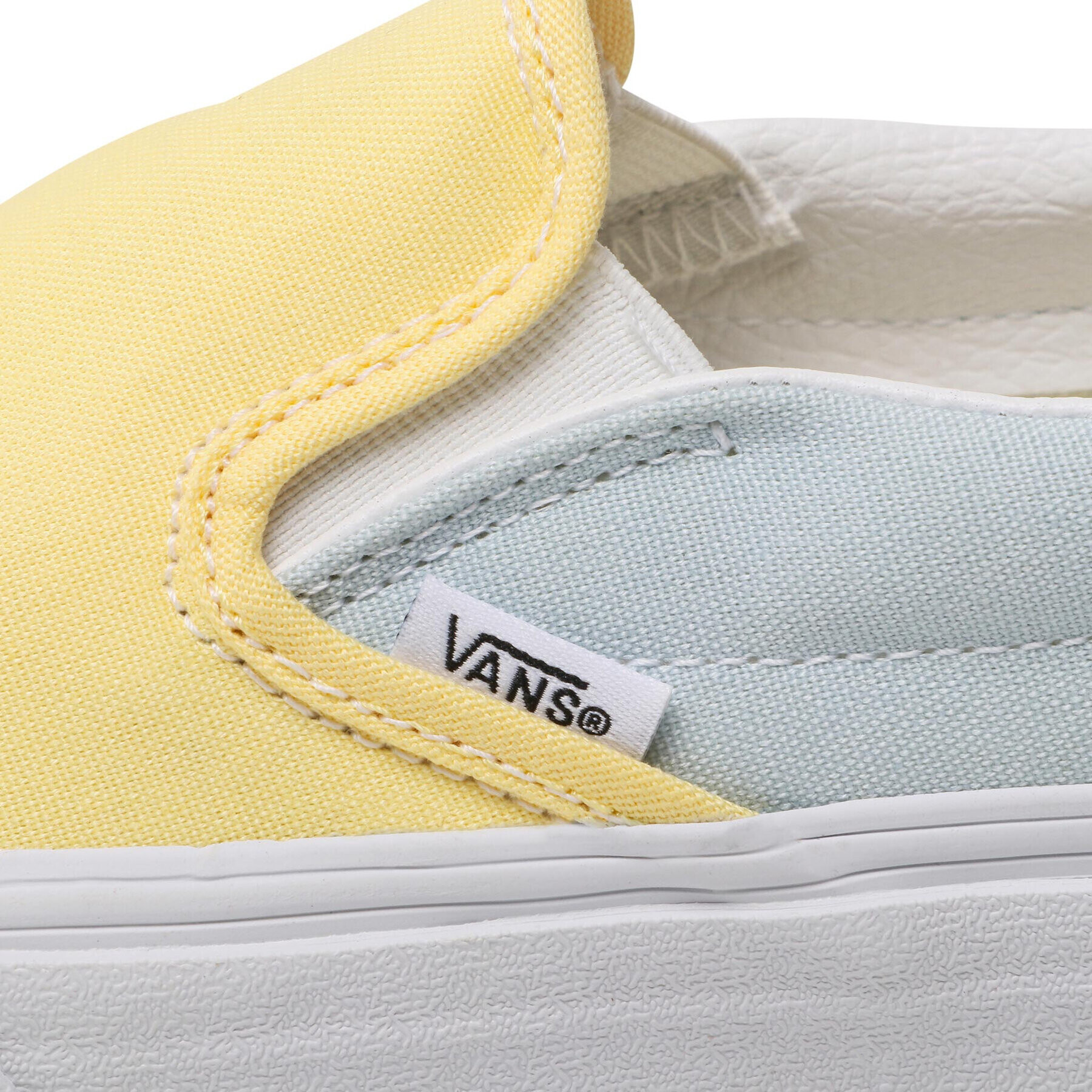 Vans Tenis superge Classic Slip-On VN000XG8ATD1 Rumena - Pepit.si