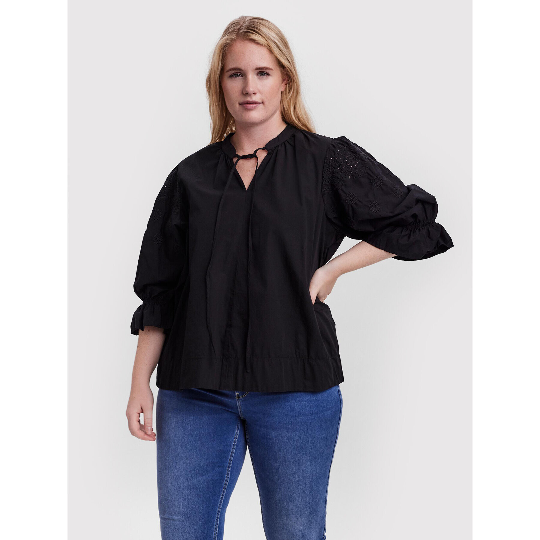 Vero Moda Curve Bluza Rianne 10256550 Črna Regular Fit - Pepit.si