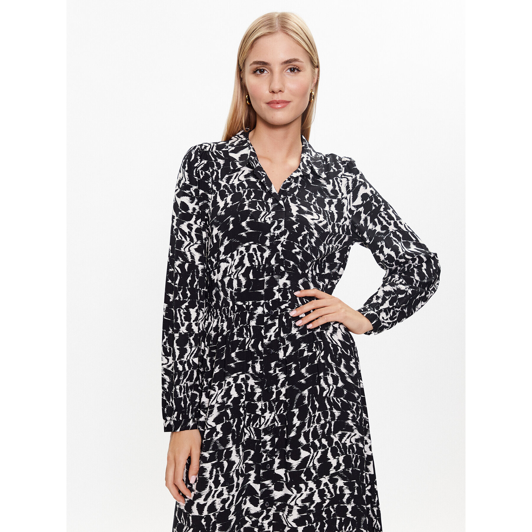 Vero Moda Srajčna obleka Rita 10282267 Črna Standard Fit - Pepit.si