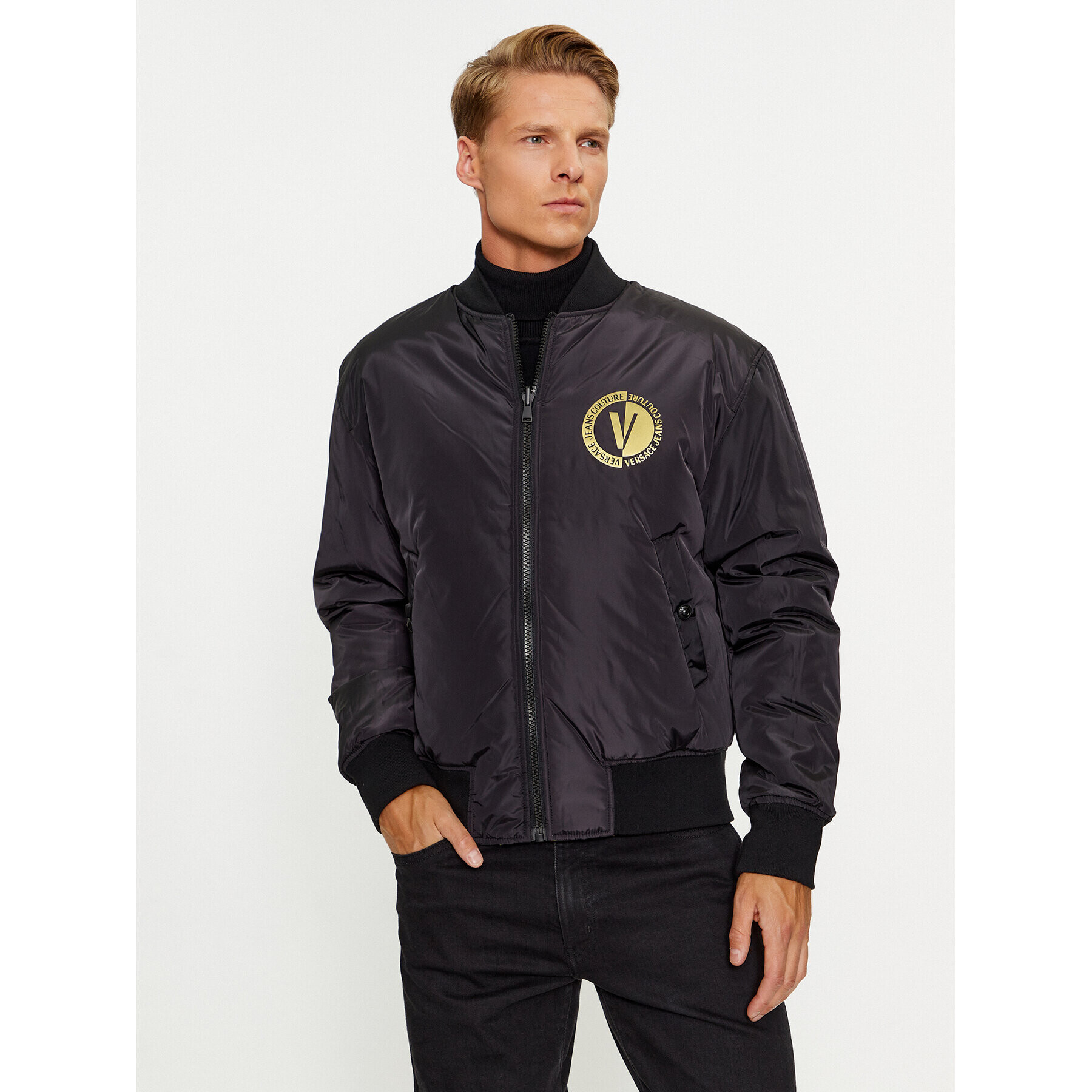 Versace Jeans Couture Bomber jakna 75GASD04 Črna Regular Fit - Pepit.si