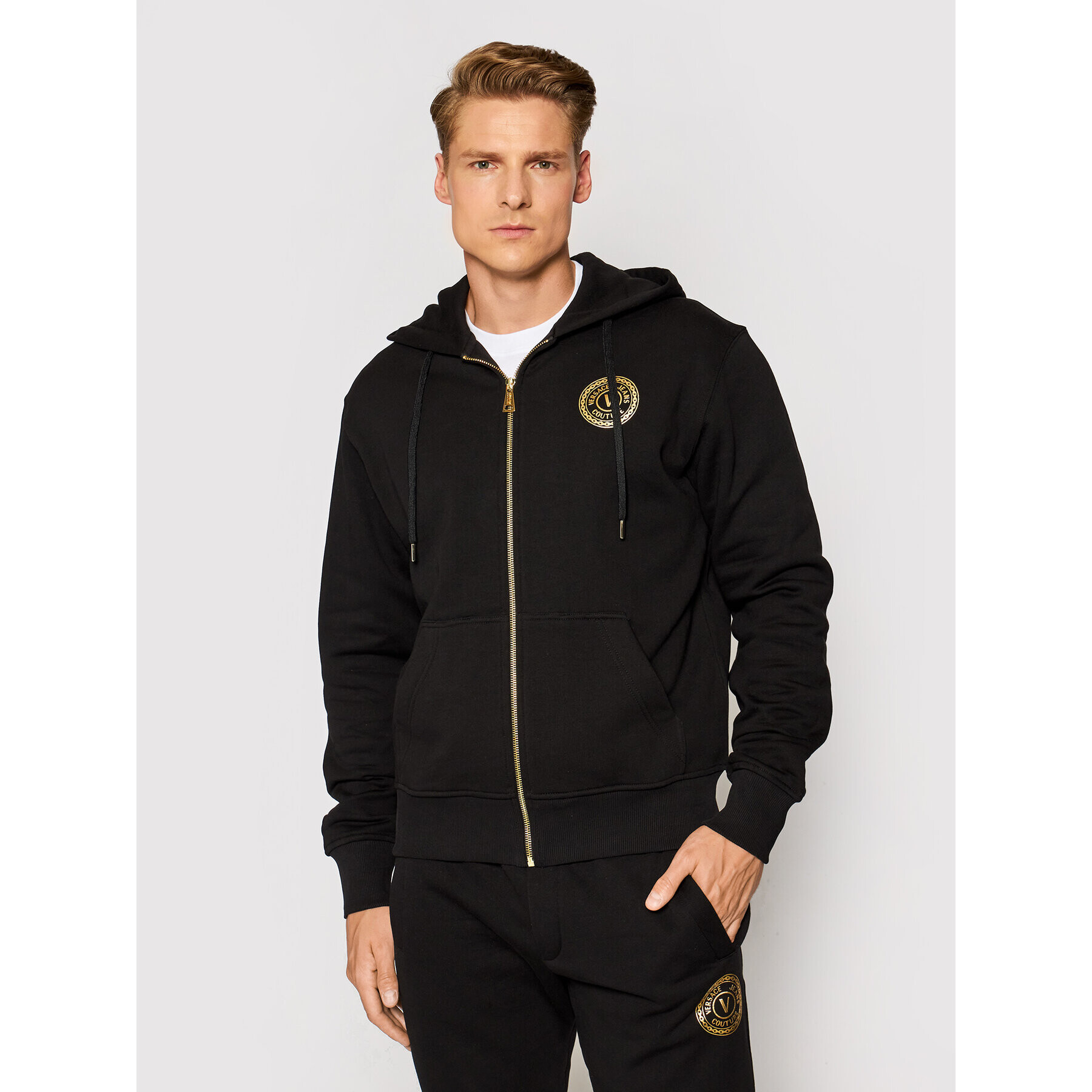 Versace Jeans Couture Jopa 71GAIT09 Črna Regular Fit - Pepit.si