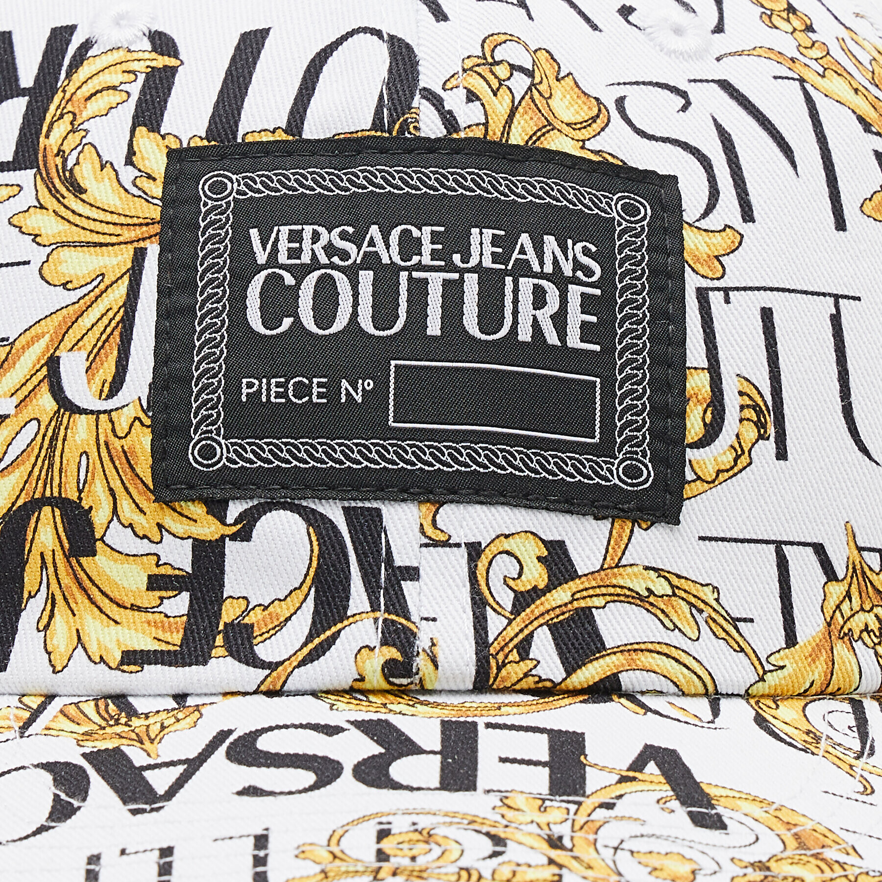 Versace Jeans Couture Kapa s šiltom 73VAZK18 Bela - Pepit.si