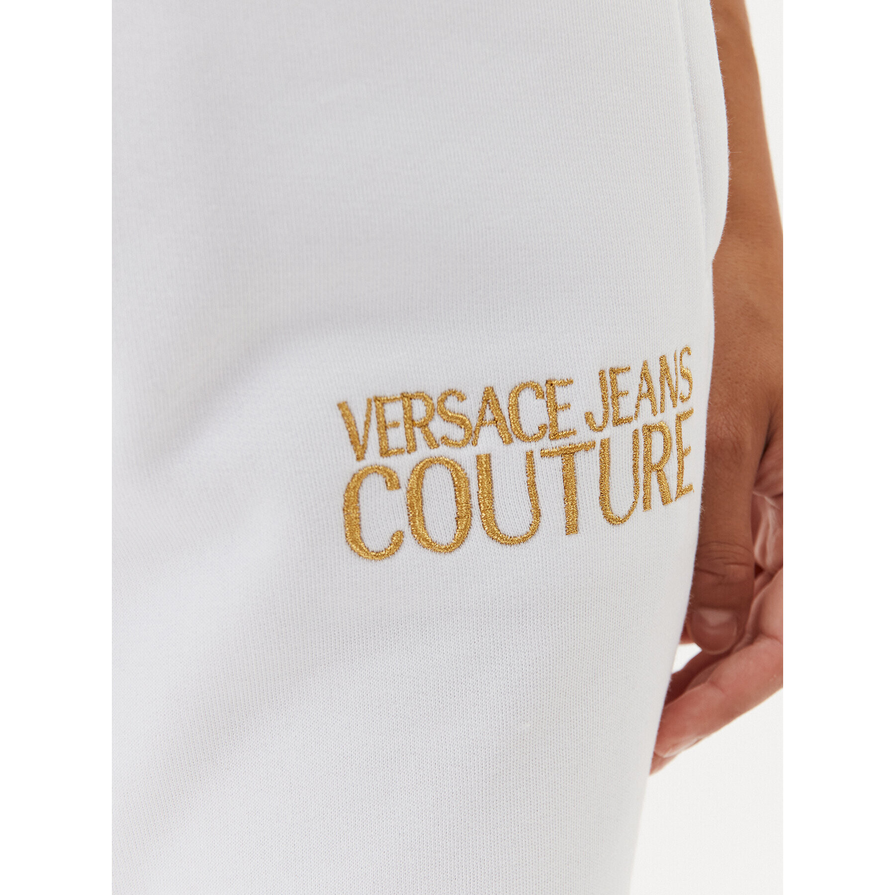 Versace Jeans Couture Spodnji del trenirke 73HAAT01 Bela Regular Fit - Pepit.si