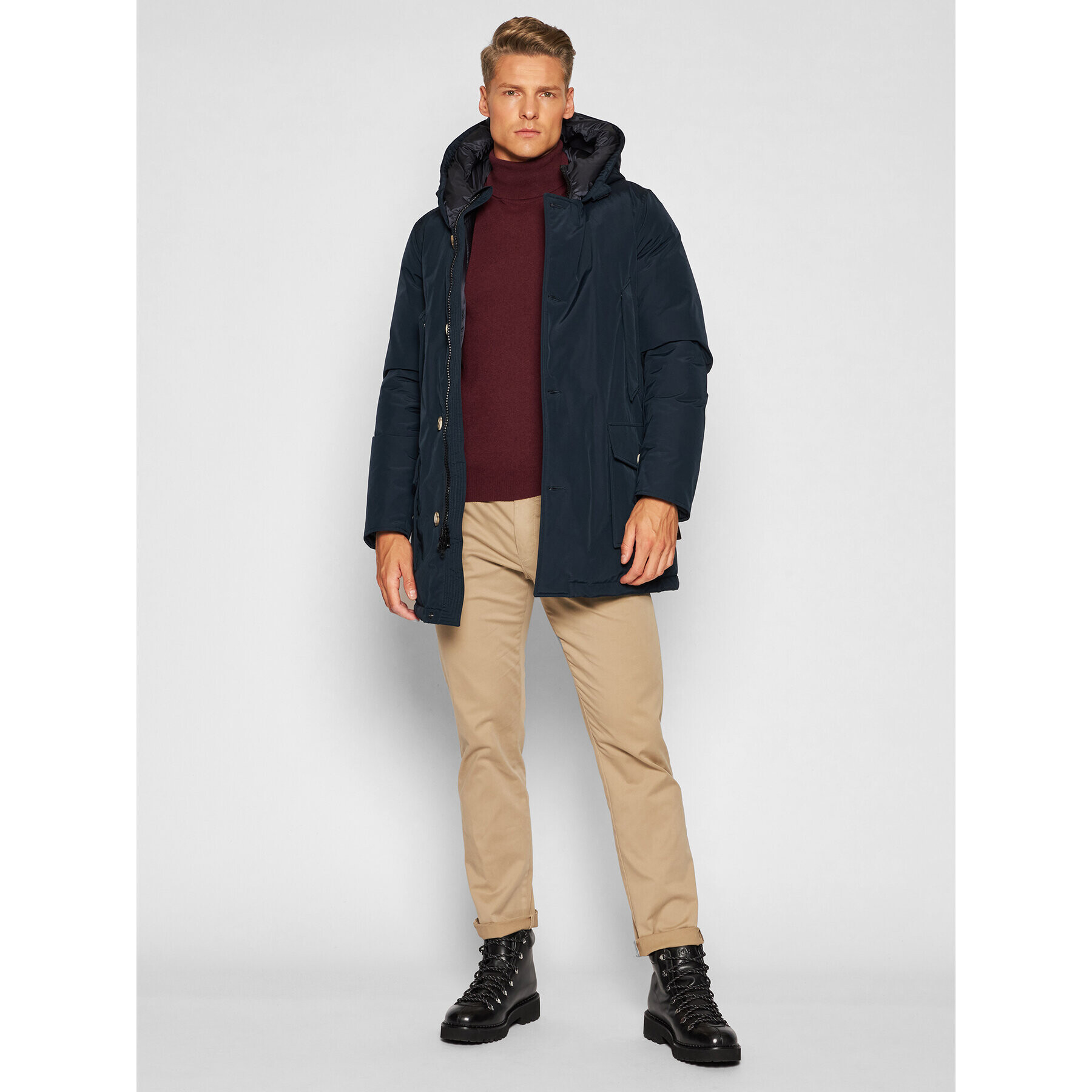 Woolrich Parka Arctic CFWOOU0483MRUT001 Mornarsko modra Regular Fit - Pepit.si