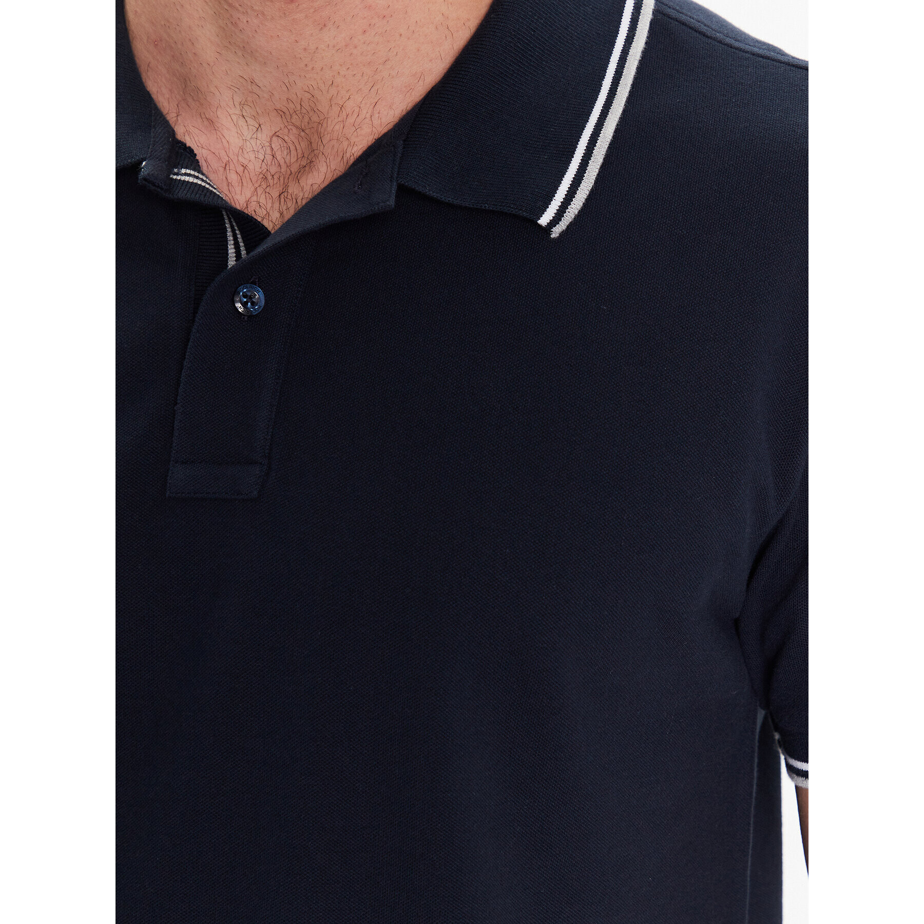 Woolrich Polo majica Monterey CFWOPO0053MRUT2932 Mornarsko modra Regular Fit - Pepit.si