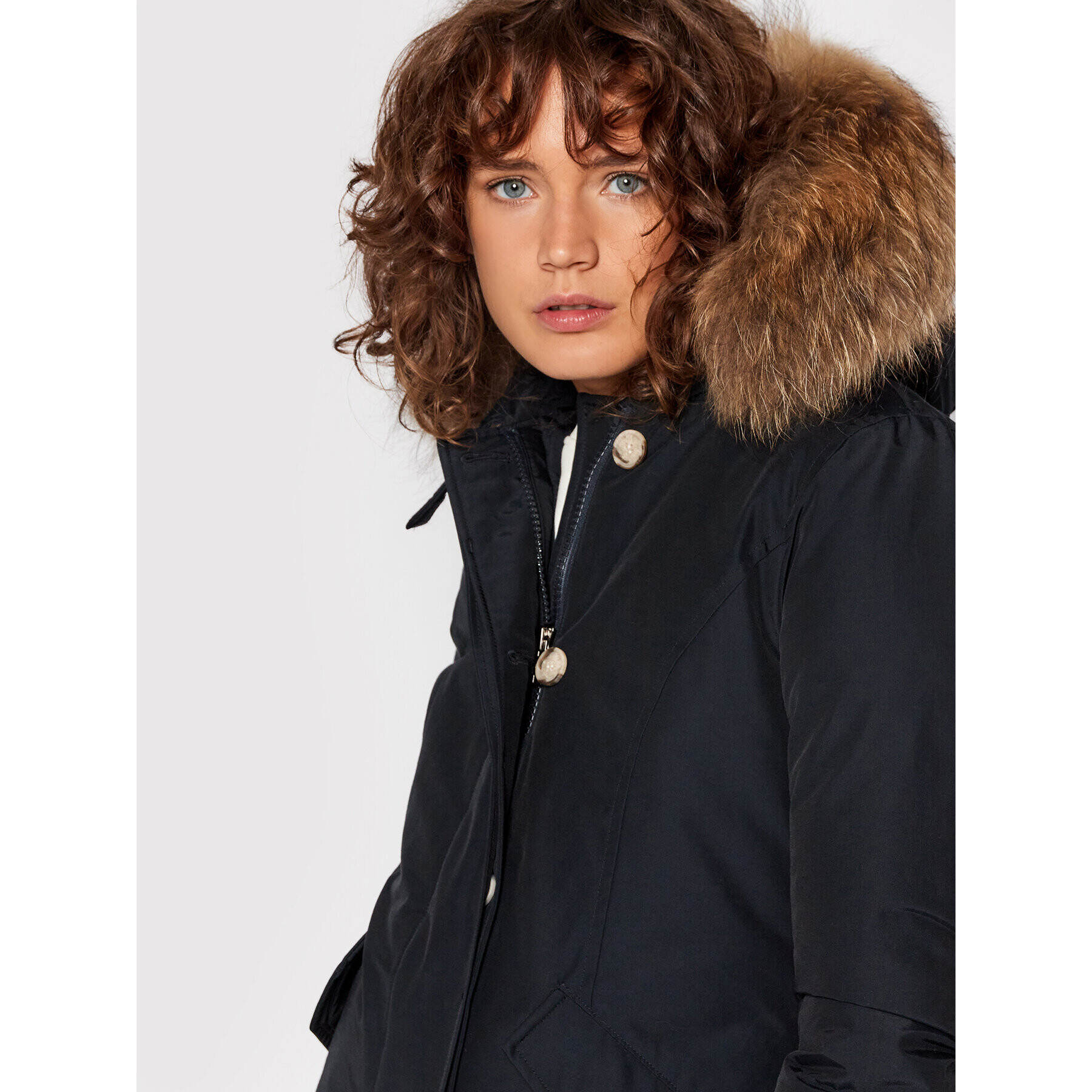 Woolrich Zimska jakna Arctic Raccoon CFWWOU0538FR UT0001 Mornarsko modra Regular Fit - Pepit.si