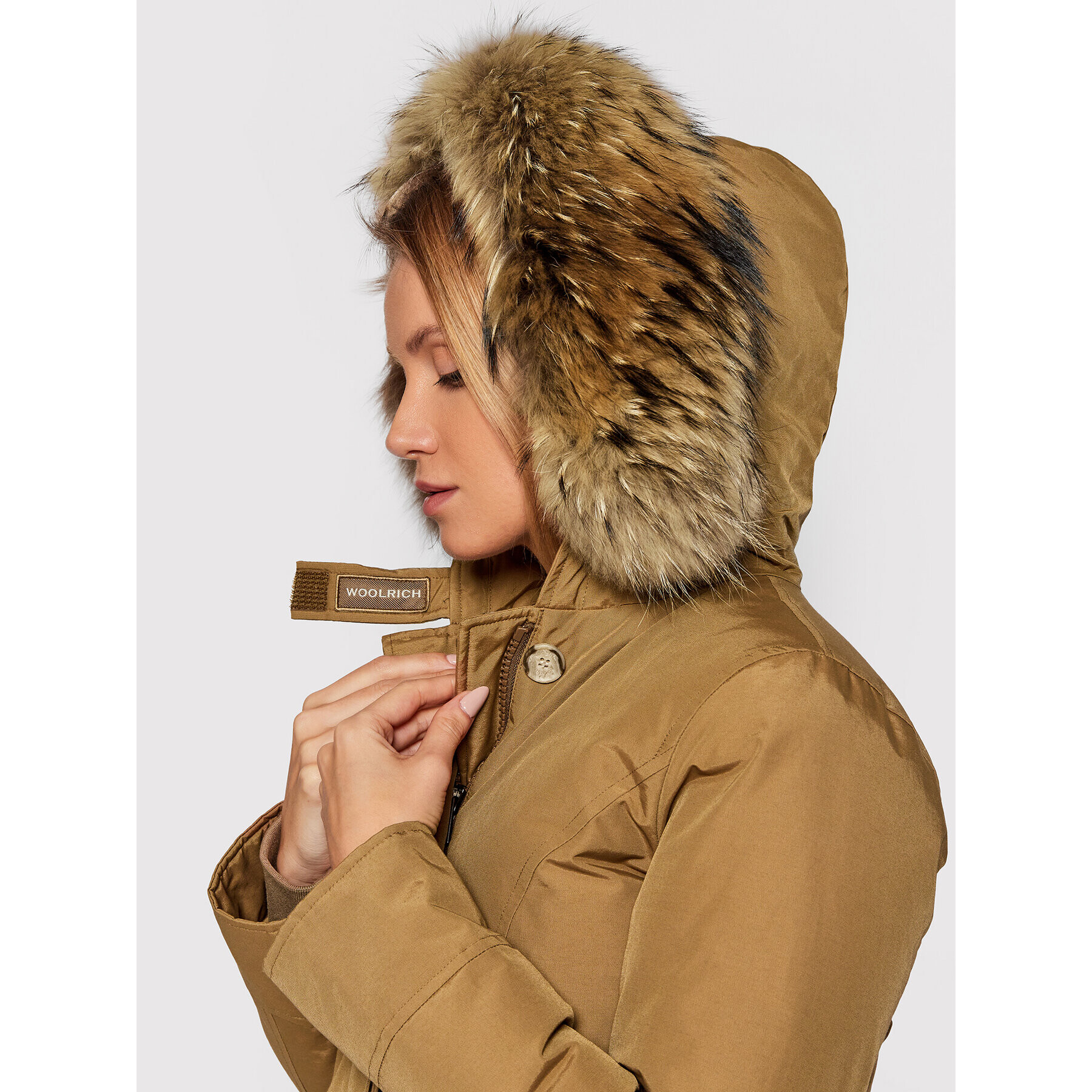 Woolrich Zimska jakna Arctic Raccoon CFWWOU0538FR UT0001 Rjava Regular Fit - Pepit.si