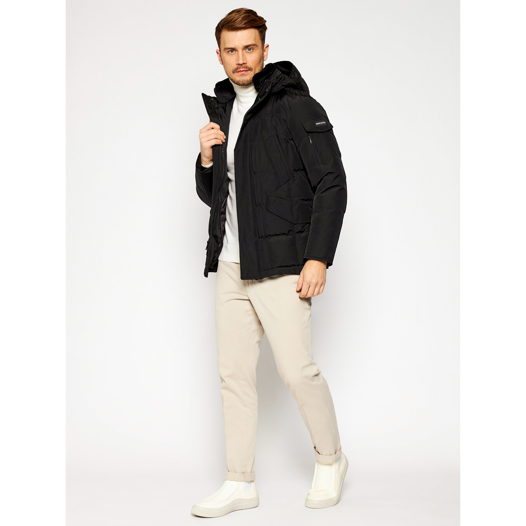 Woolrich Zimska jakna Blizzard CFWOOU0339MR UT0001 Črna Regular Fit - Pepit.si