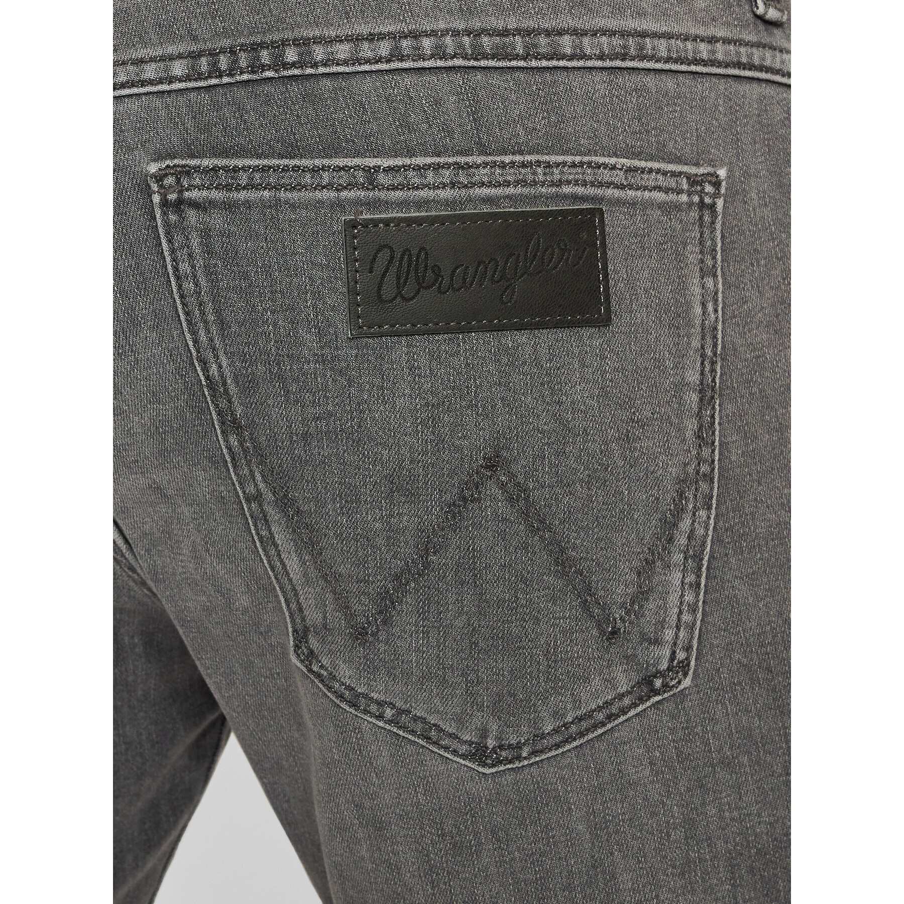 Wrangler Jeans hlače Larston W18S2760S Siva Slim Fit - Pepit.si