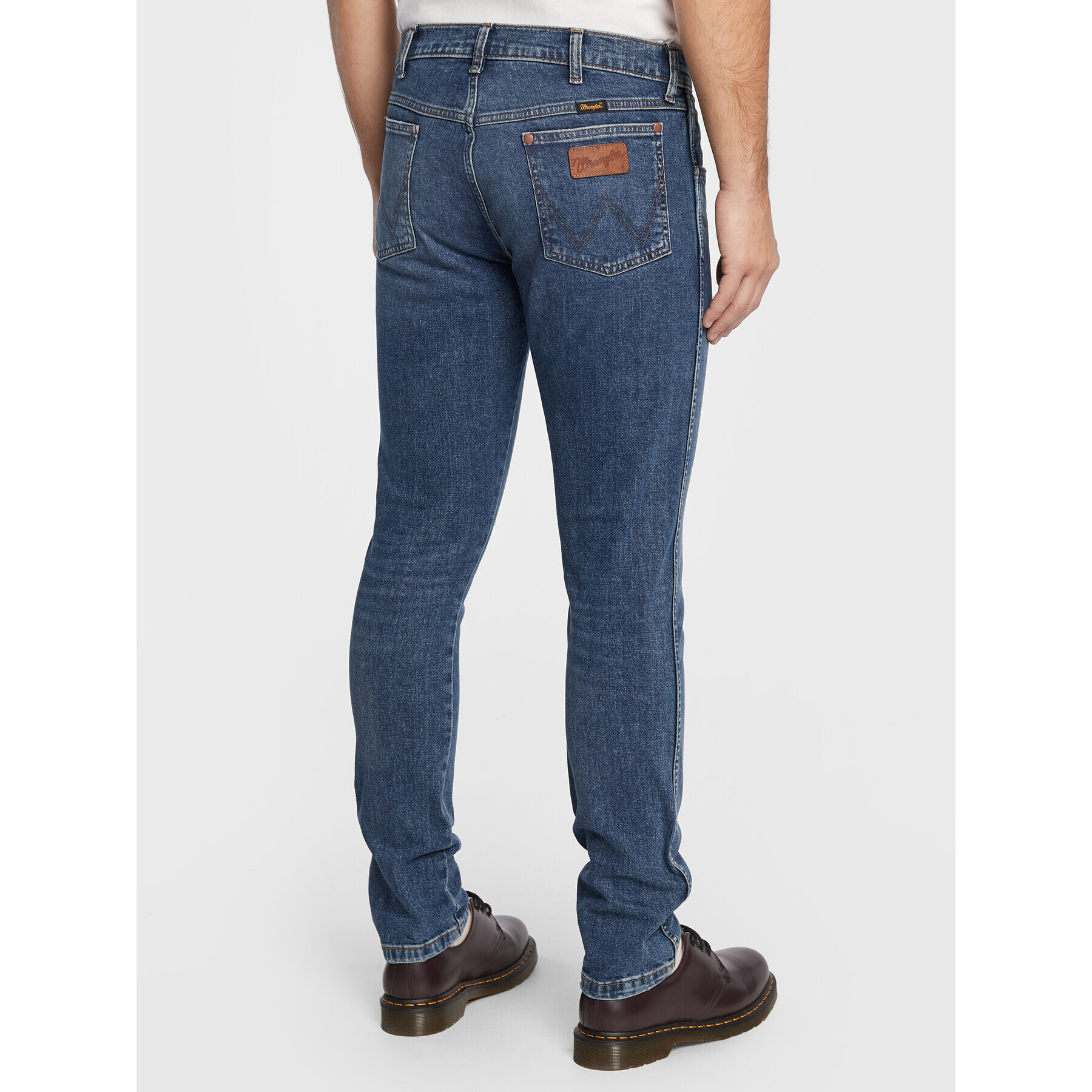 Wrangler Jeans hlače Larston W18S59X1E 112324510 Modra Slim Fit - Pepit.si