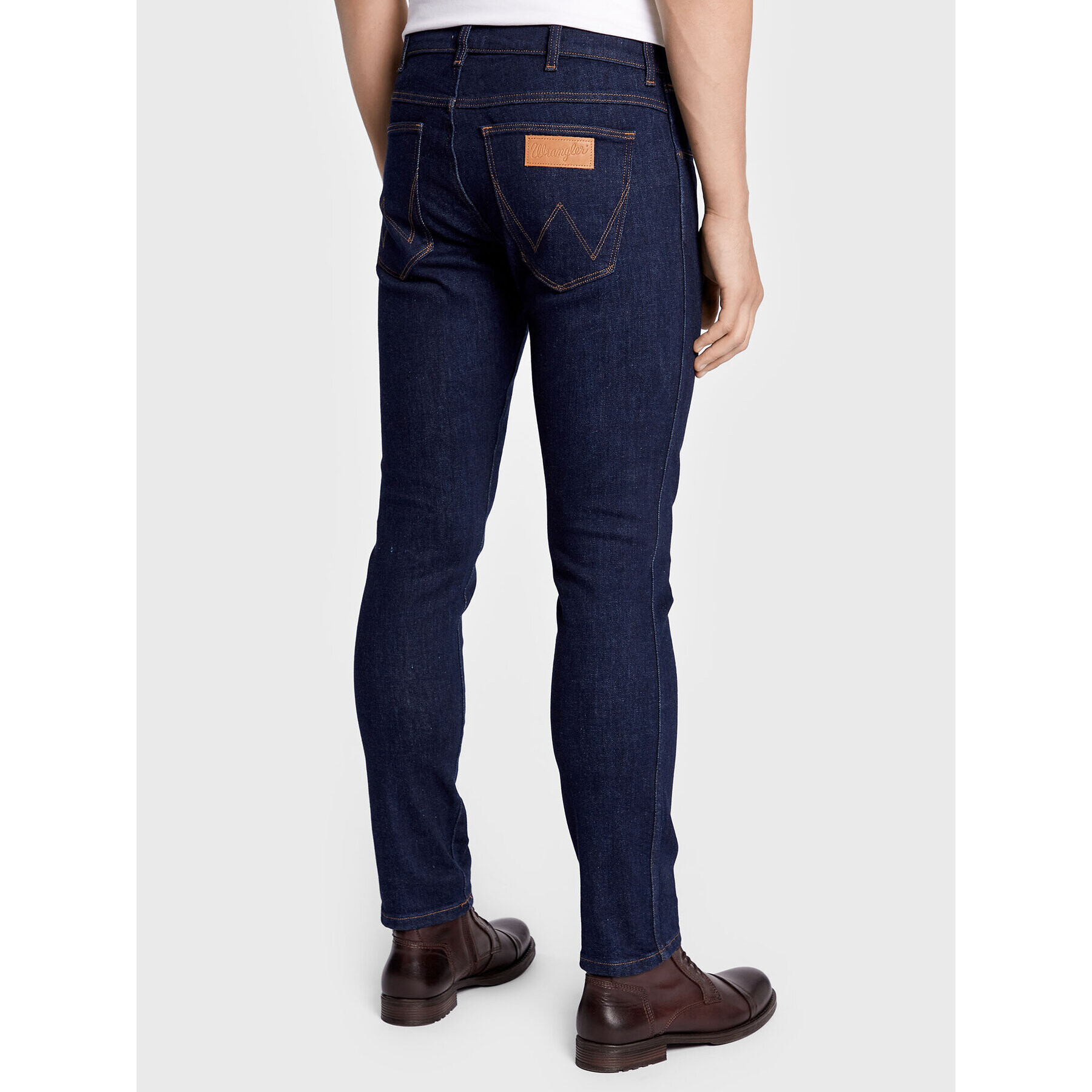 Wrangler Jeans hlače Larston W18SQ821U 112319948 Modra Slim Fit - Pepit.si