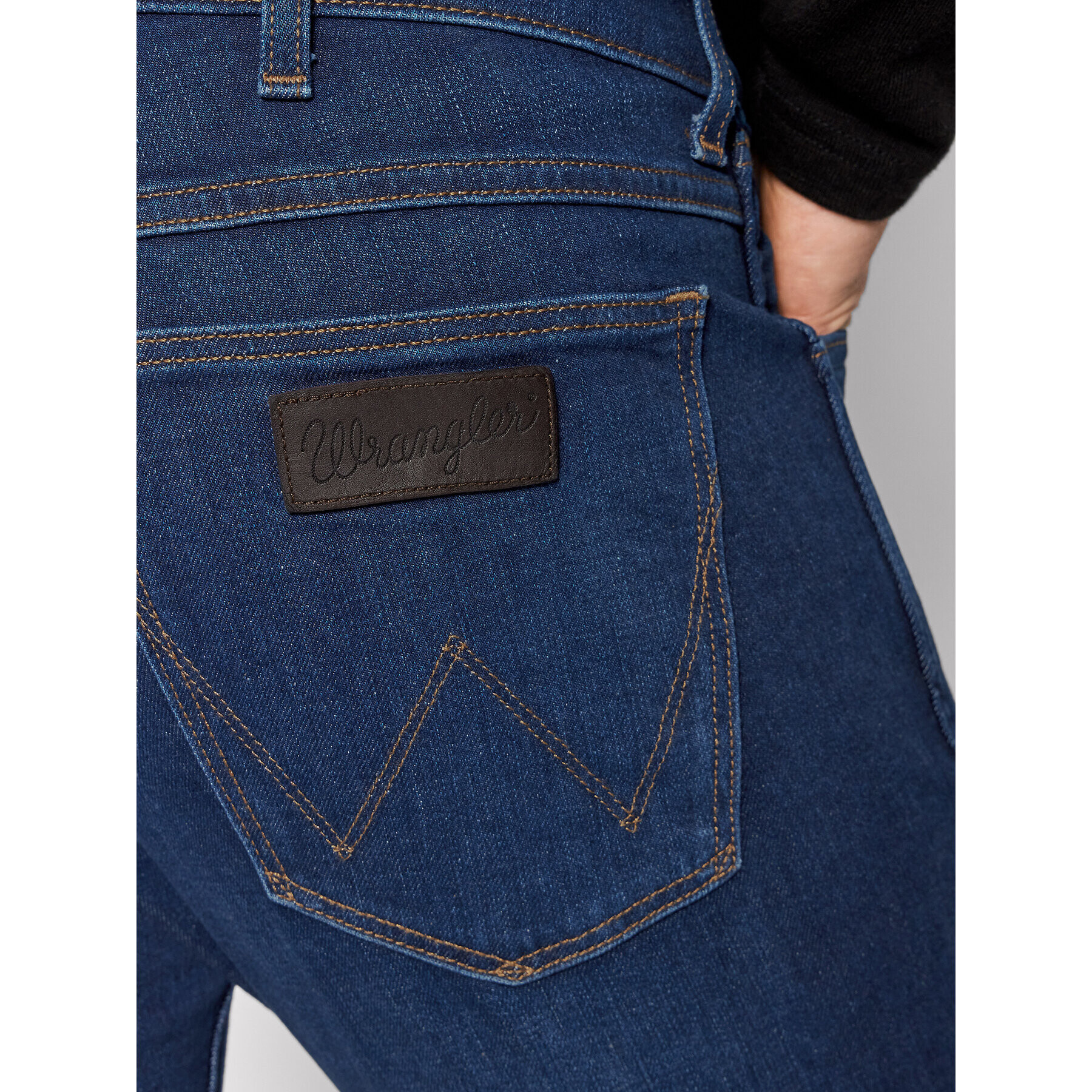 Wrangler Jeans hlače Larston W18SYI39K Modra Slim Fit - Pepit.si