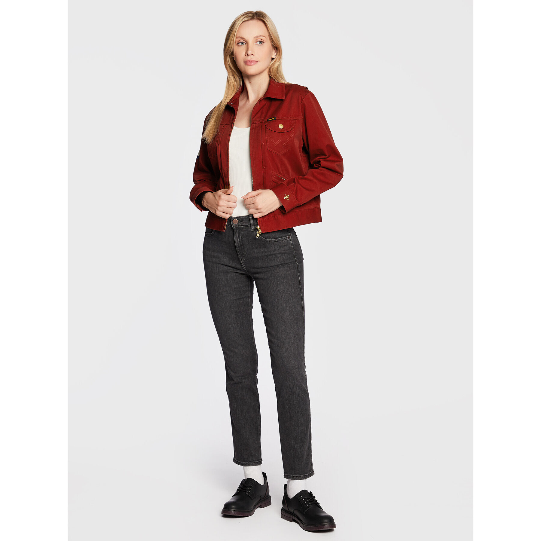 Wrangler Jeans jakna LEON BRIDGES W4W5CQ31K Bordo rdeča Regular Fit - Pepit.si