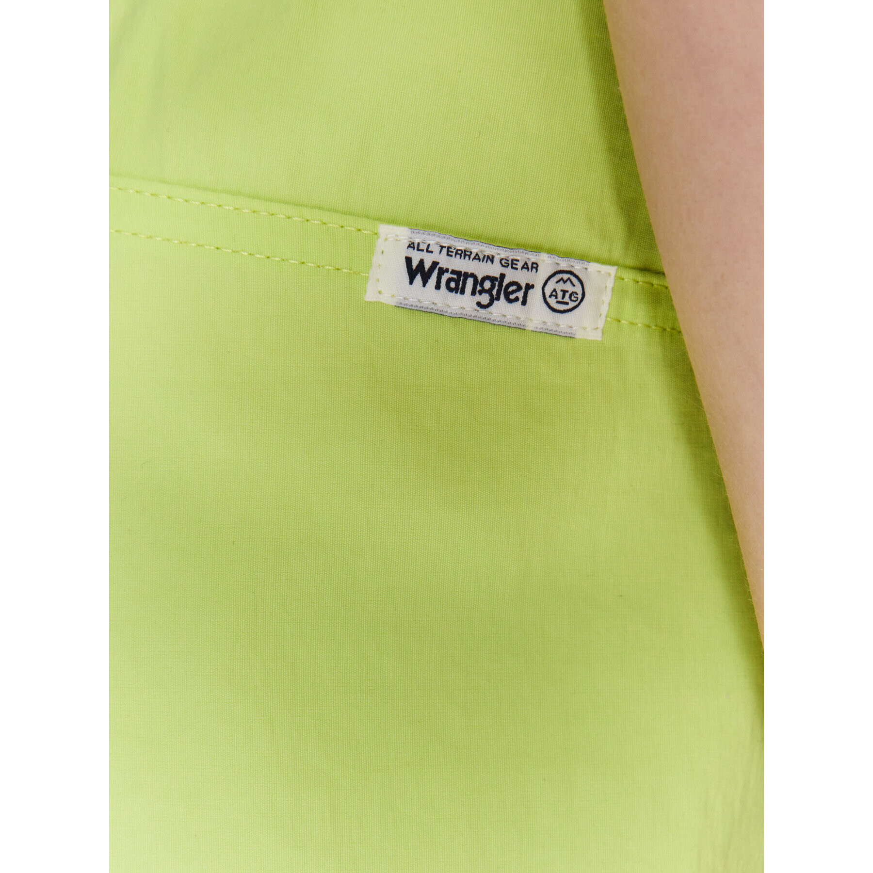 Wrangler Kratke hlače iz tkanine WB2F56G59 112333429 Zelena Regular Fit - Pepit.si