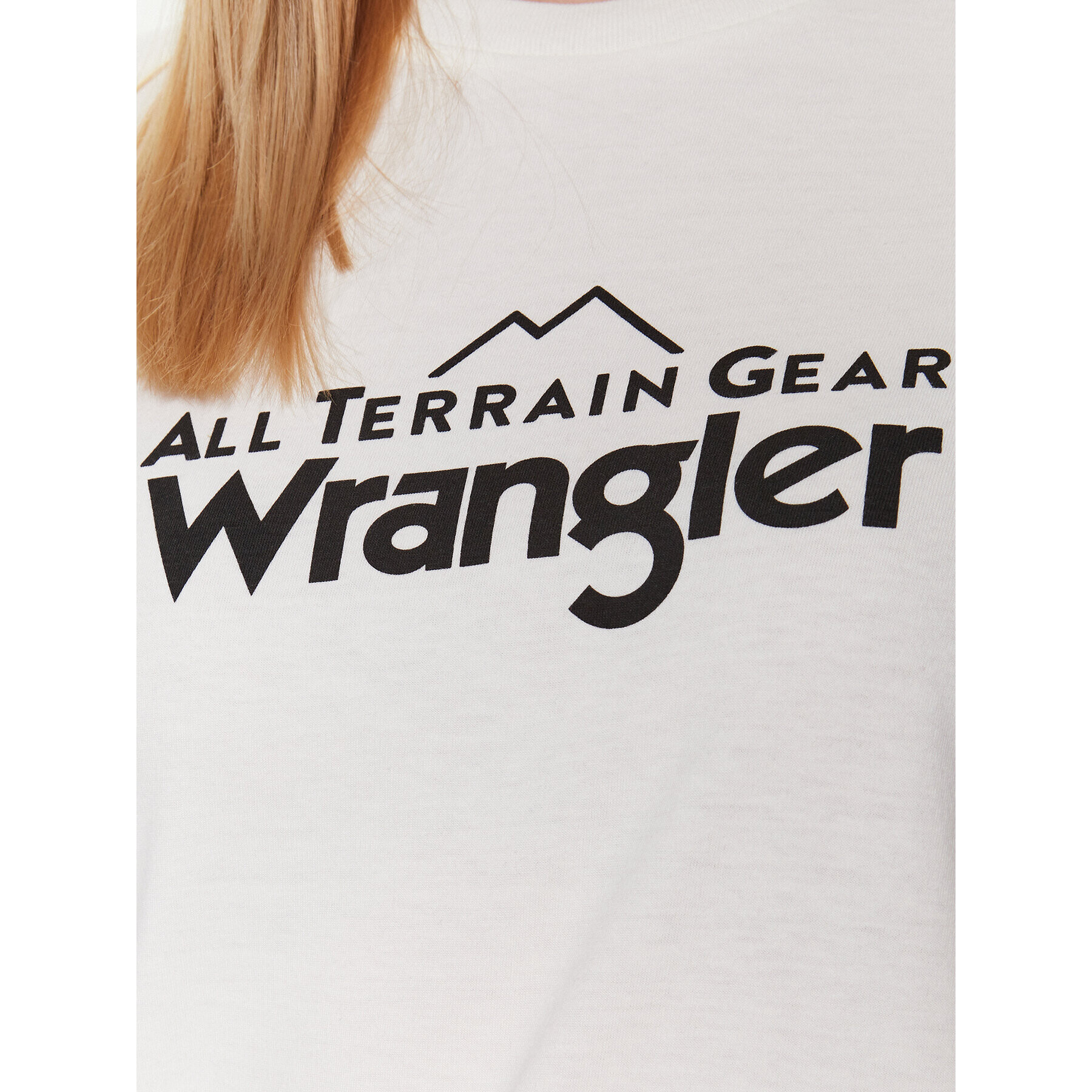 Wrangler Majica Logo Tee WC5FGEM22 112326341 Écru Regular Fit - Pepit.si