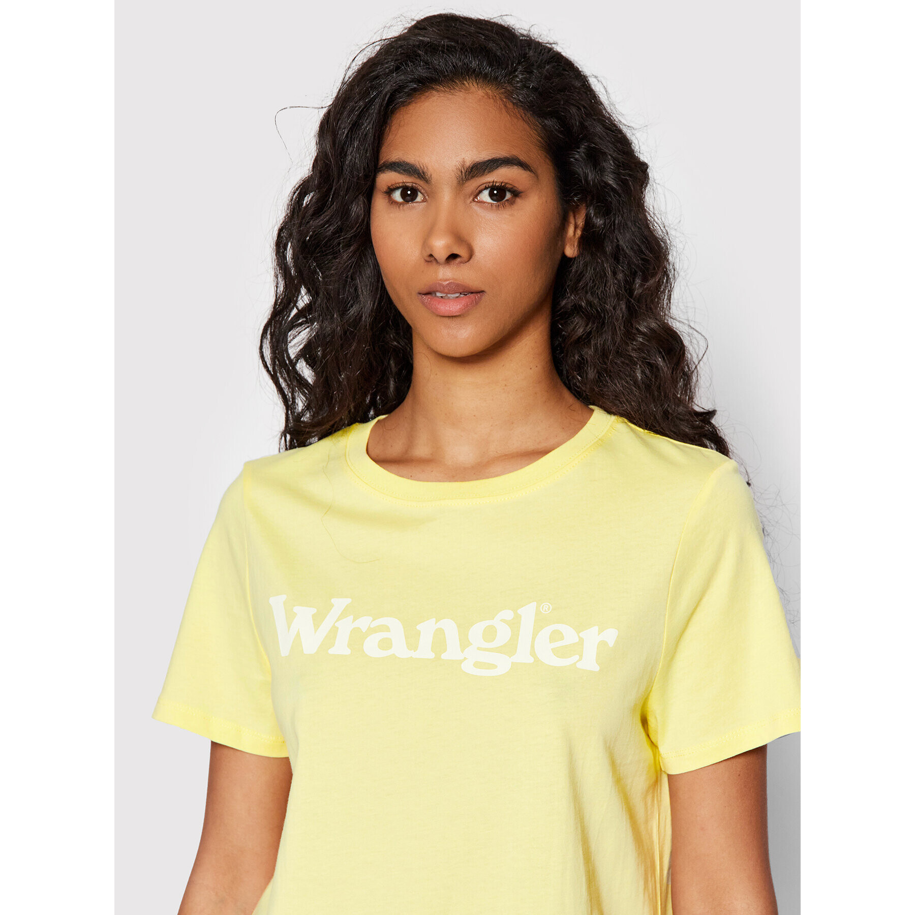 Wrangler Majica W7N4GHY19 Rumena Regular Fit - Pepit.si